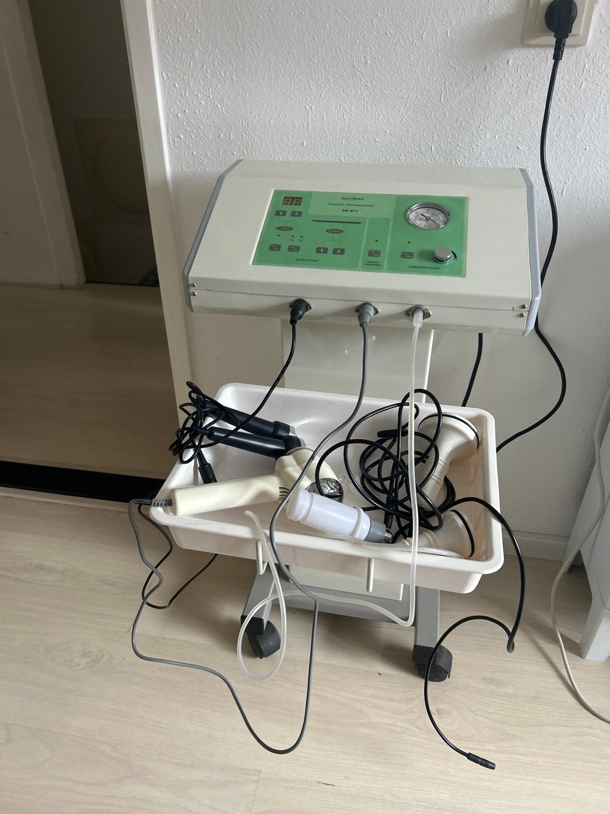 Diamond Dermabrasie SK-671 microdermabrasie, Ophalen, Gebruikt, Overige typen