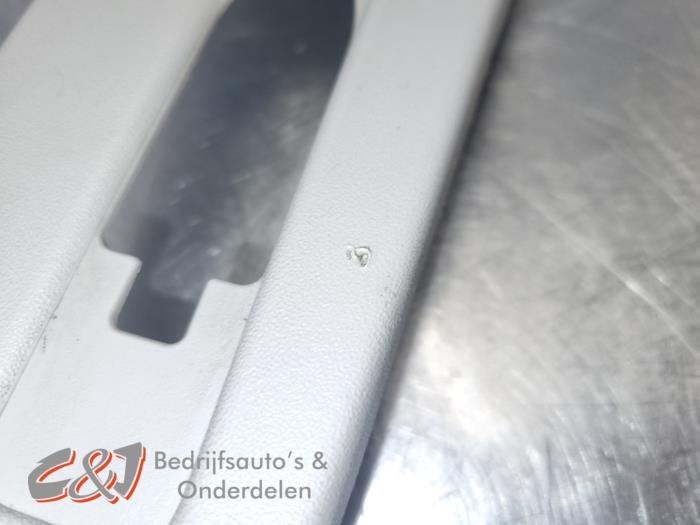 Stijlbekleding midden-links van een Fiat Scudo, Auto-onderdelen, Interieur en Bekleding, Gebruikt, -, -, Ophalen of Verzenden