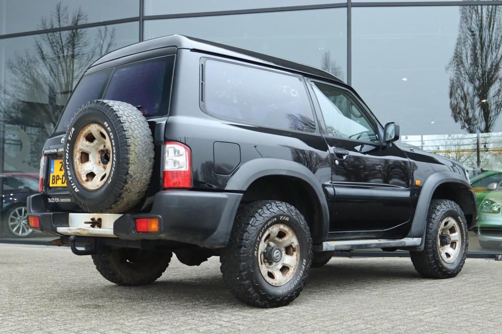 NISSAN PATROL GR 3.0 DI COMFORT BASE 4X4 DIFF LOCK GRIJS KEN, Stof, Gebruikt, 2953 cc, 4 cilinders