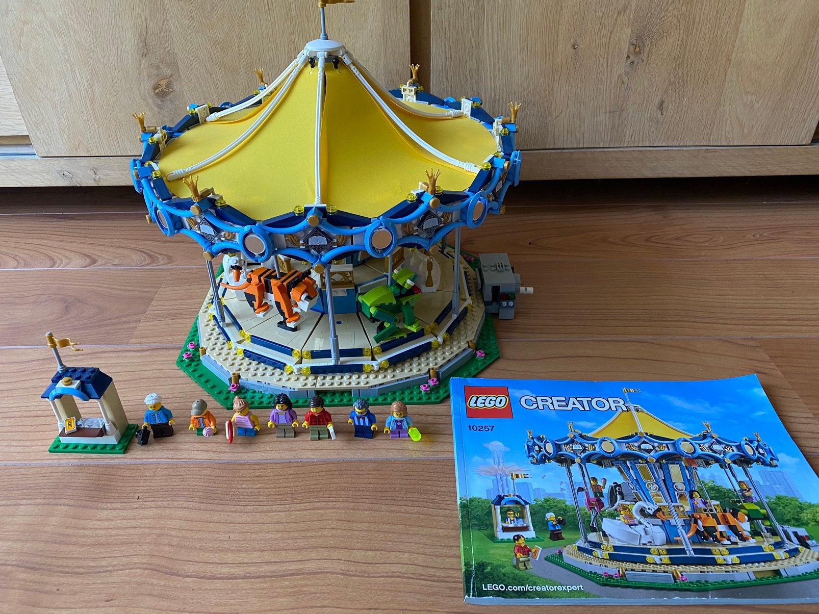 Lego Creator Expert 10257 Carousel, Kinderen en Baby's, Speelgoed | Duplo en Lego, Compleet, Lego, Ophalen of Verzenden, Zo goed als nieuw
