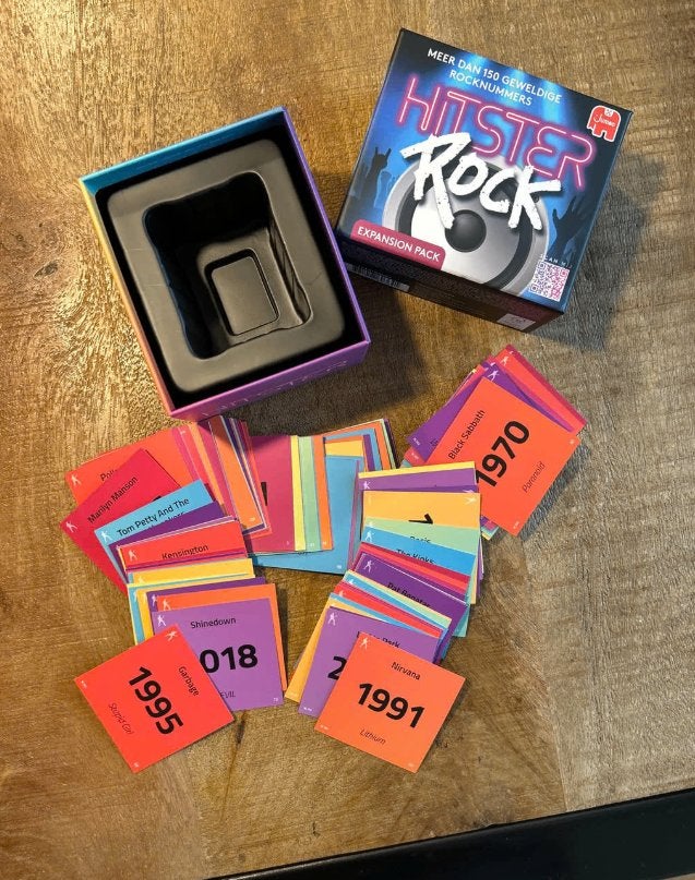 Hitster Rock Expansion Pack - Meer dan 150 rocknummers, Een of twee spelers, Ophalen of Verzenden, Zo goed als nieuw, Onbekend
