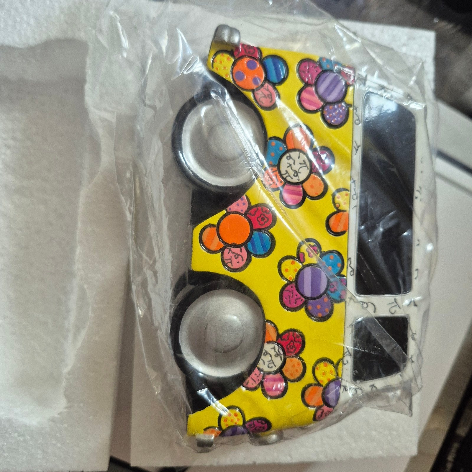 Britto Romero VW Bus Figurine - Nieuw in doos, Ophalen of Verzenden, Nieuw