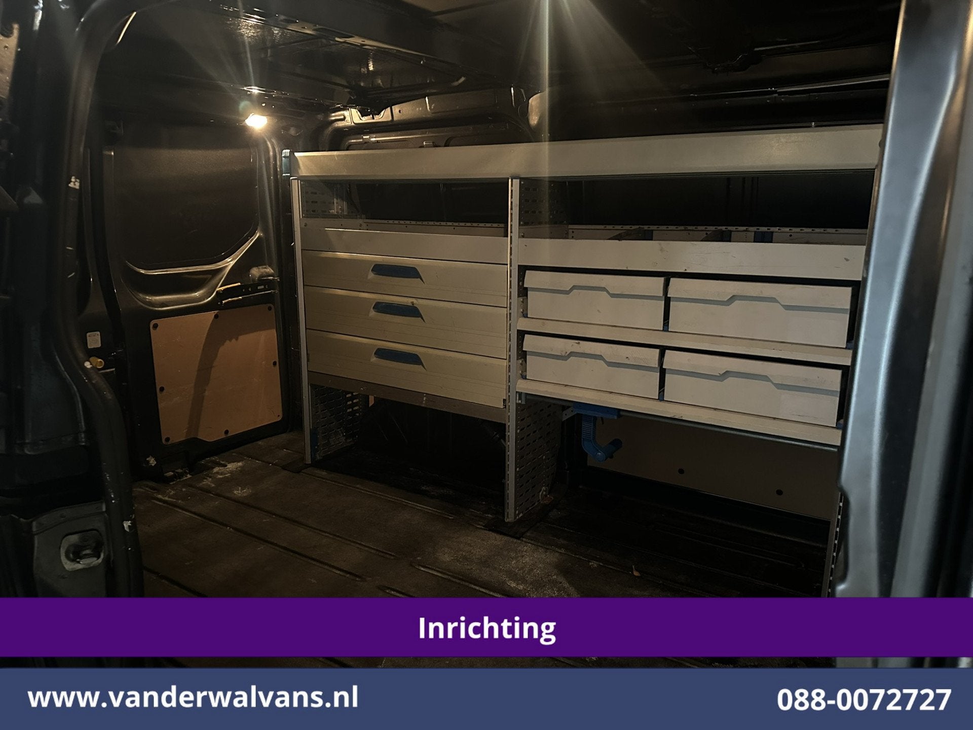 Ford Transit Custom 2.0 TDCI L1H1 Inrichting Euro6 Airco | C, Voorwielaandrijving, Dealer onderhouden, 4 cilinders, 2500 kg