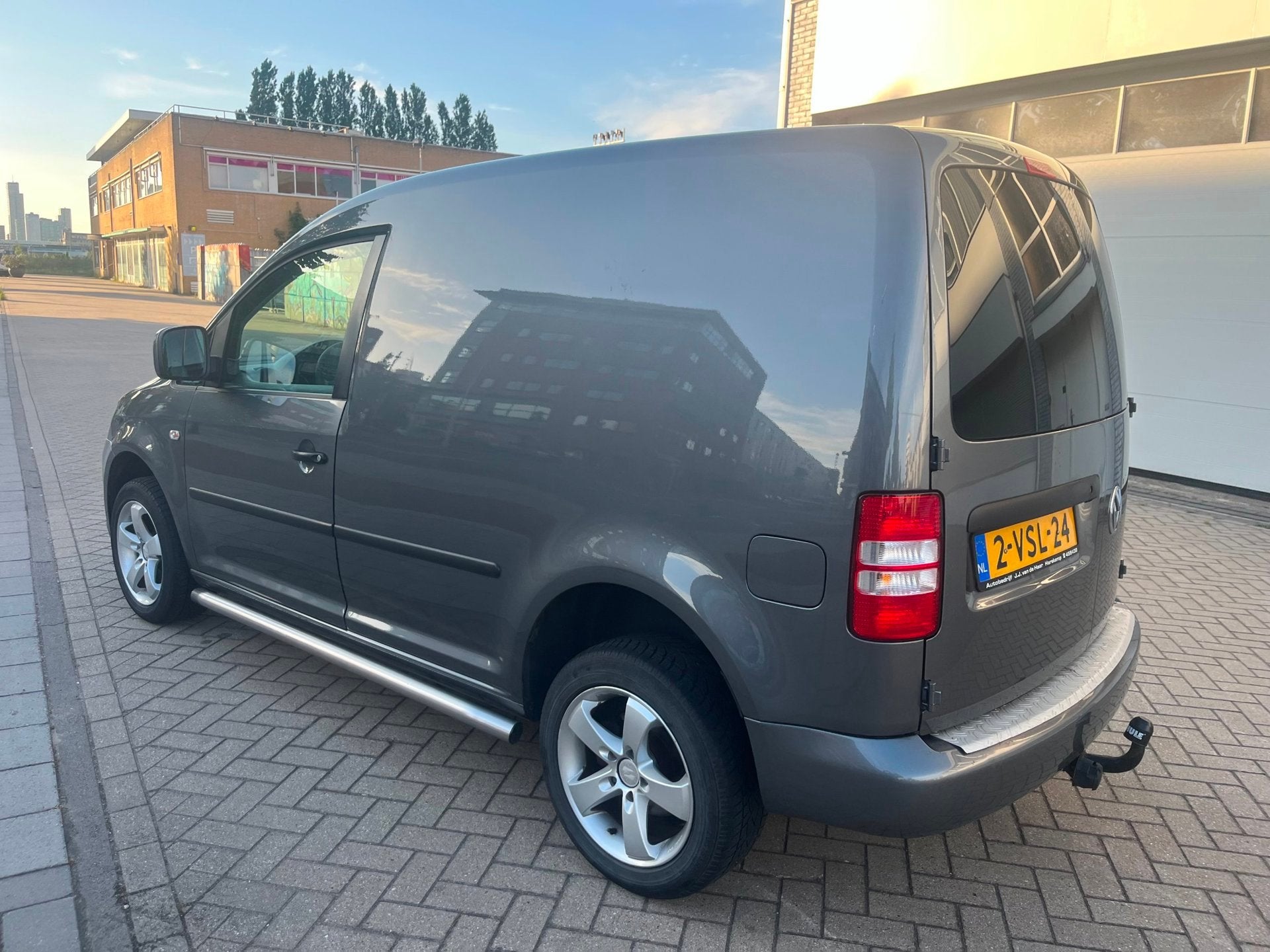 Volkswagen Caddy 2.0 TDI 4Motion, Auto's, Automaat, Euro 5, 15 km/l, Volkswagen