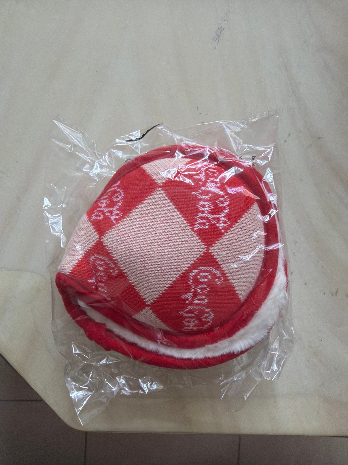 Coca-Cola Oorwarmers - Nieuw in verpakking, Ophalen, Nieuw, Maat 38/40 (M), Muts
