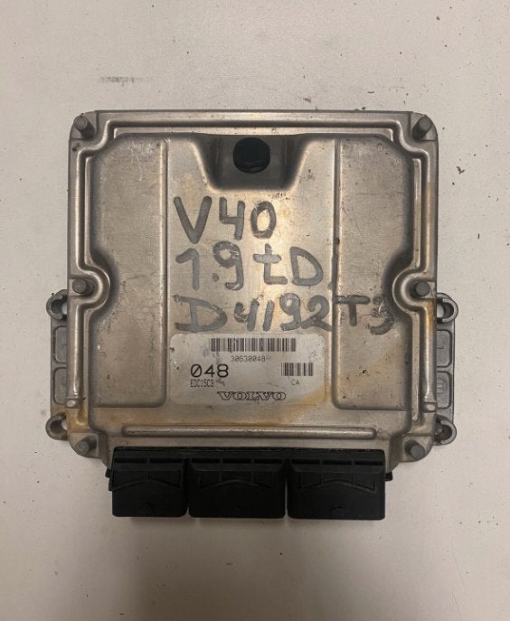 Volvo S40 / V40 1.9D (D4192T3) 0281010441 Ecu, Ophalen of Verzenden