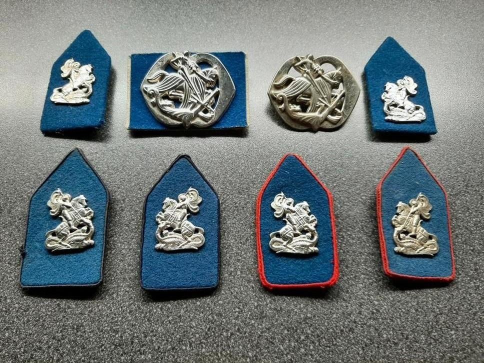 Cavallerie   emblemen divers  -  KL  NEDERLAND, Ophalen of Verzenden, Landmacht, Nederland, Embleem of Badge
