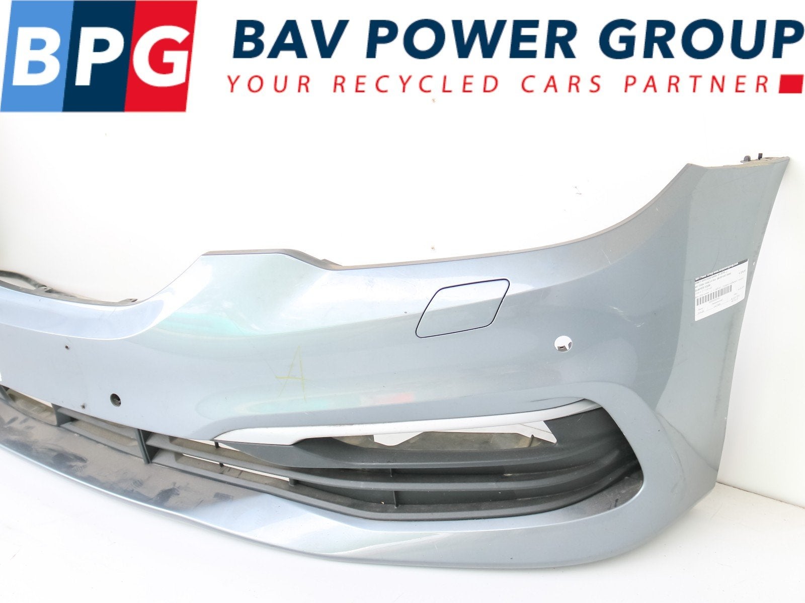 BUMPER VOOR 4 PDC BMW 5 serie (G30) (51117427442), Auto-onderdelen, Gebruikt, Voor, Bumper, BMW