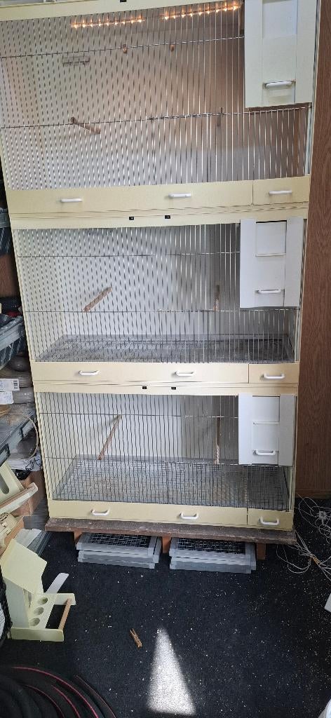 Neophemakooi Broedkooi, Ophalen, Zo goed als nieuw, Kunststof, Vogelkooi