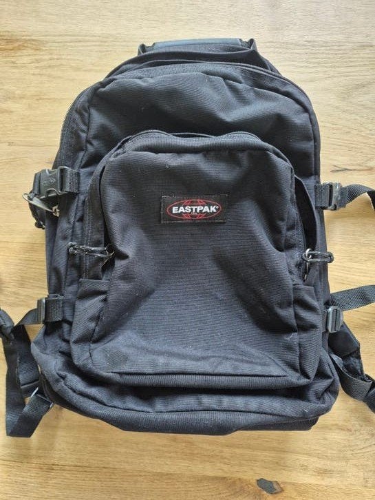 Eastpak Provider Rugzak - Zwart, Ophalen of Verzenden, Zo goed als nieuw, Eastpak, 30 tot 45 cm