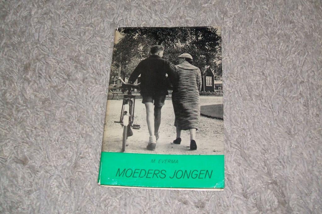 Boek: Moeders jongen M. Everma, Boeken, Ophalen of Verzenden, Zo goed als nieuw, M. Everma, Nederland
