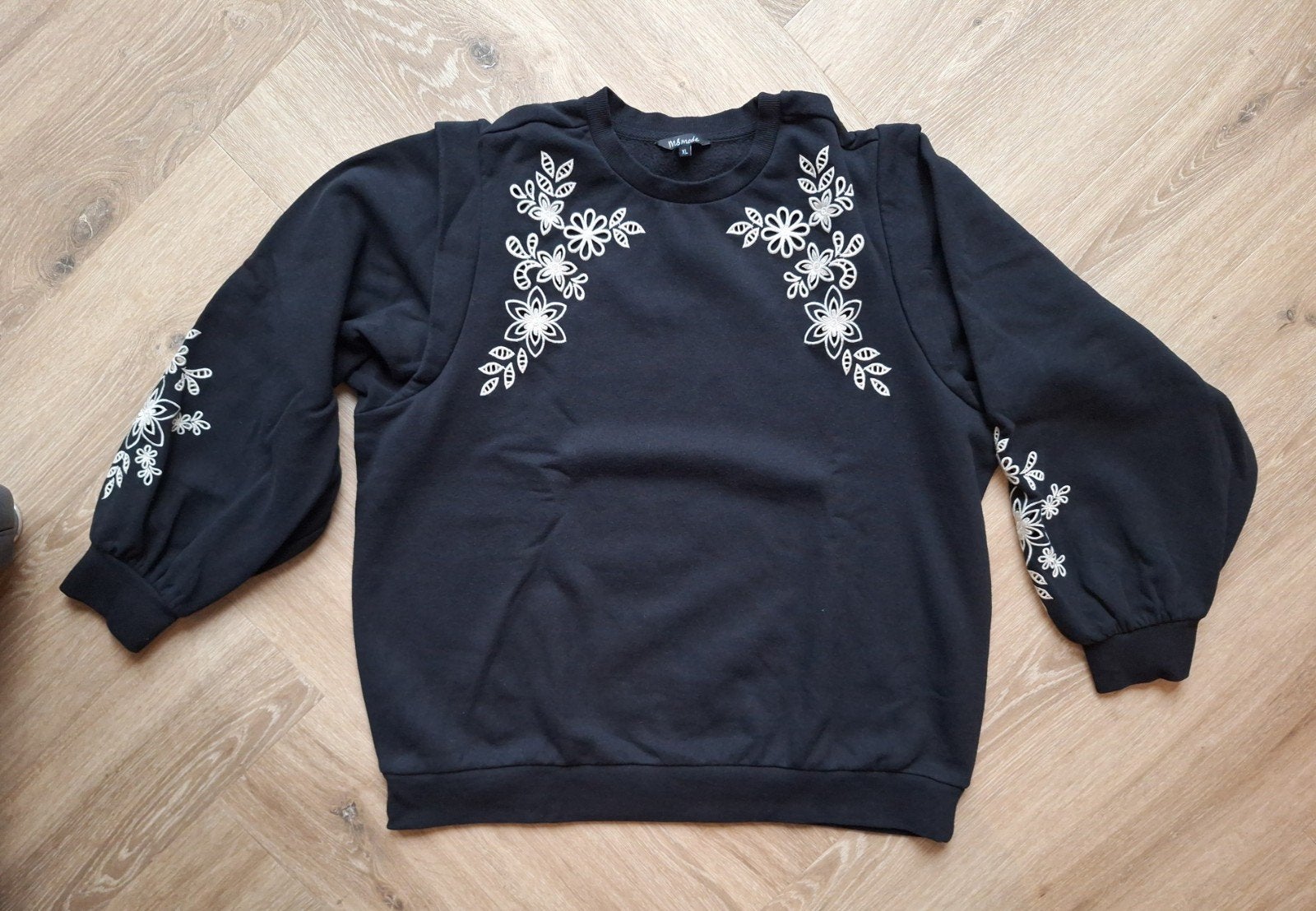 damessweater, Kleding | Dames, Zwart, Maat 46/48 (XL) of groter, Ophalen of Verzenden, Zo goed als nieuw