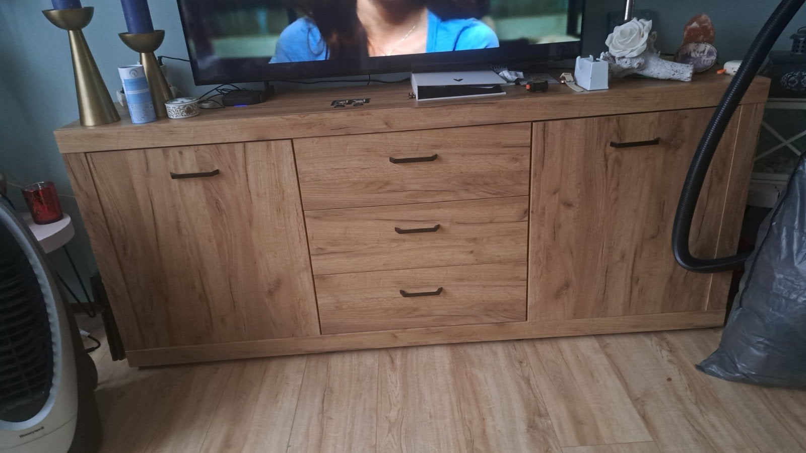JYSK dressoir, 1 jaar oud, 199x41x83 cm, Ophalen, 150 tot 200 cm, Zo goed als nieuw, 25 tot 50 cm