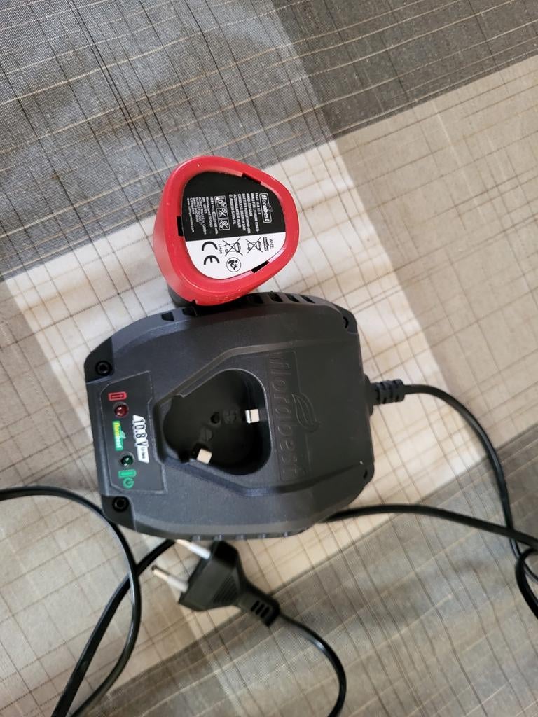 Lidl Florabest Acculader met accu 10.8V, Doe-het-zelf en Verbouw, Ophalen of Verzenden