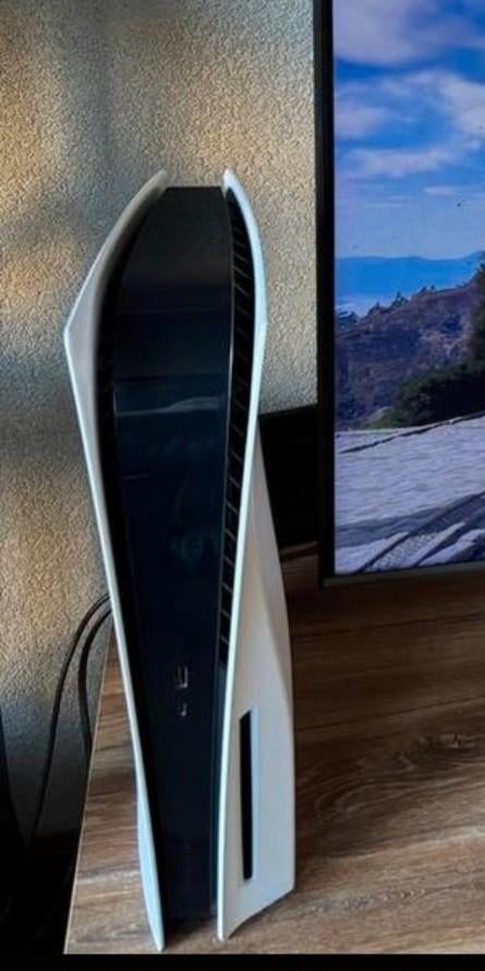 PlayStation 5 Disc Edition + controller + games (ZGAN), Spelcomputers en Games, Spelcomputers | Sony PlayStation 5, Ophalen
