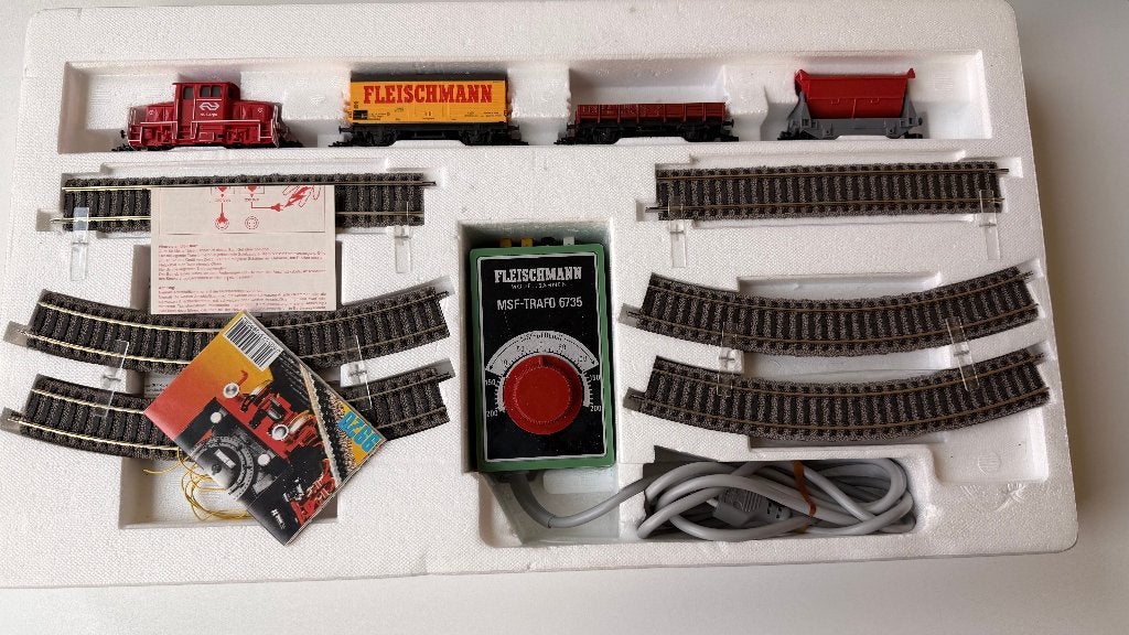 Fleischmann H0 startset 6308 + extra treinen, rails en trafo, Gelijkstroom, Fleischmann, Ophalen of Verzenden, NS