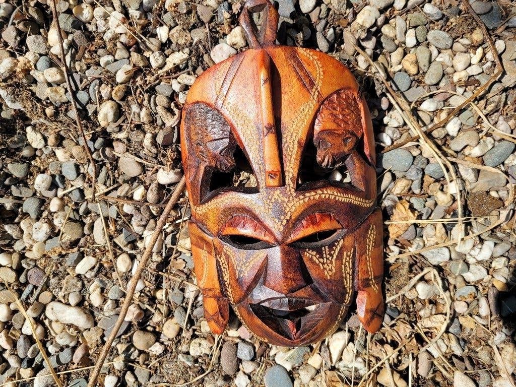 hout snijwerk sierlijke handgemaakte apart houten masker, Antiek en Kunst, Kunst | Beelden en Houtsnijwerken, Ophalen of Verzenden