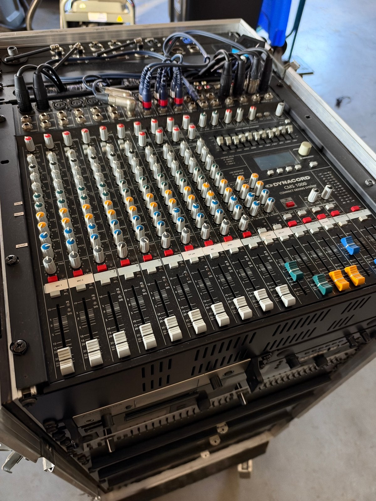 Professioneel Taperack Dynacord, Shure SLX-D, Ophalen, Zo goed als nieuw