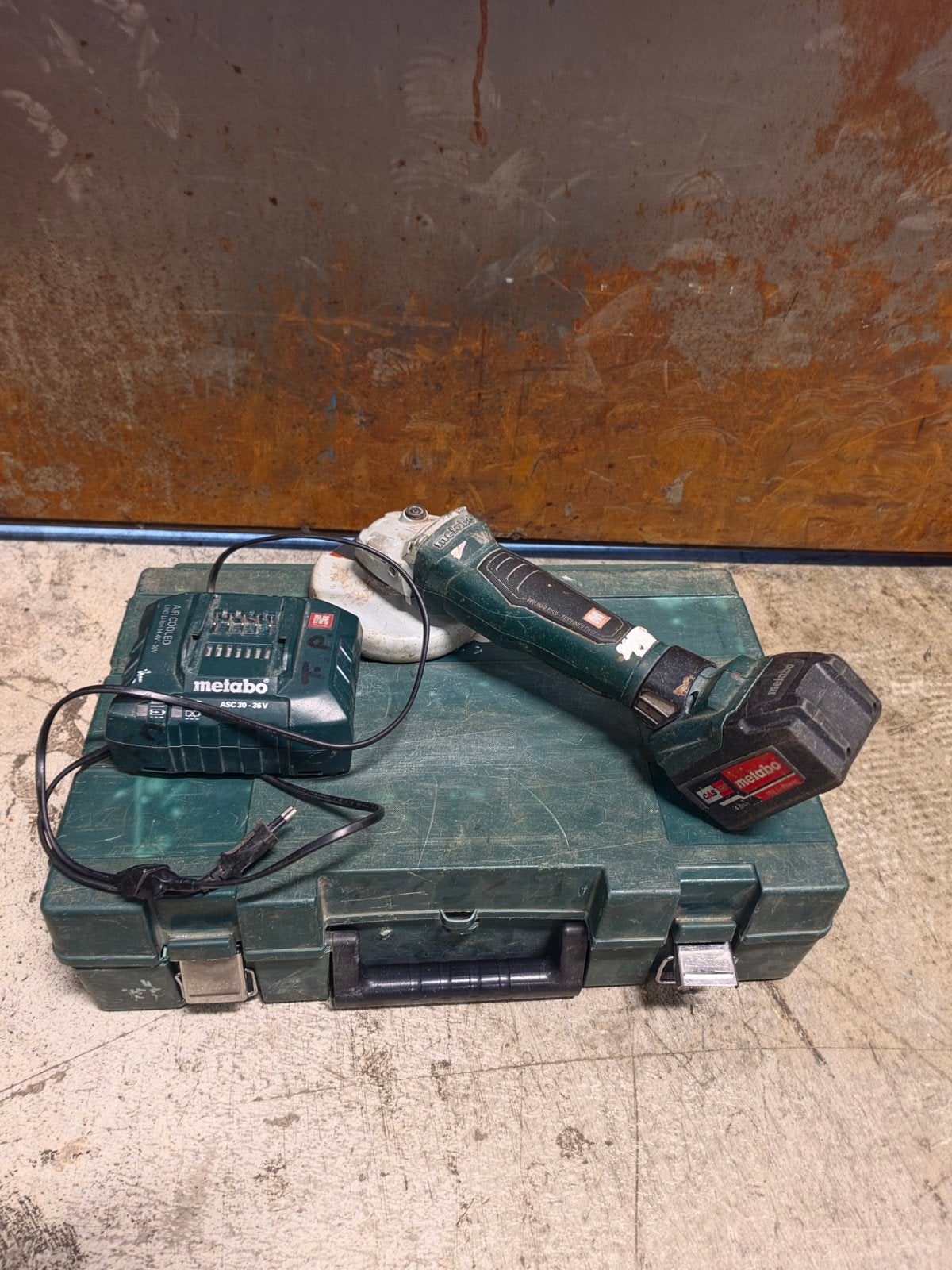 Metabo WPB18LTX 18v accu haakse slijpmachine, Ophalen of Verzenden, Gebruikt