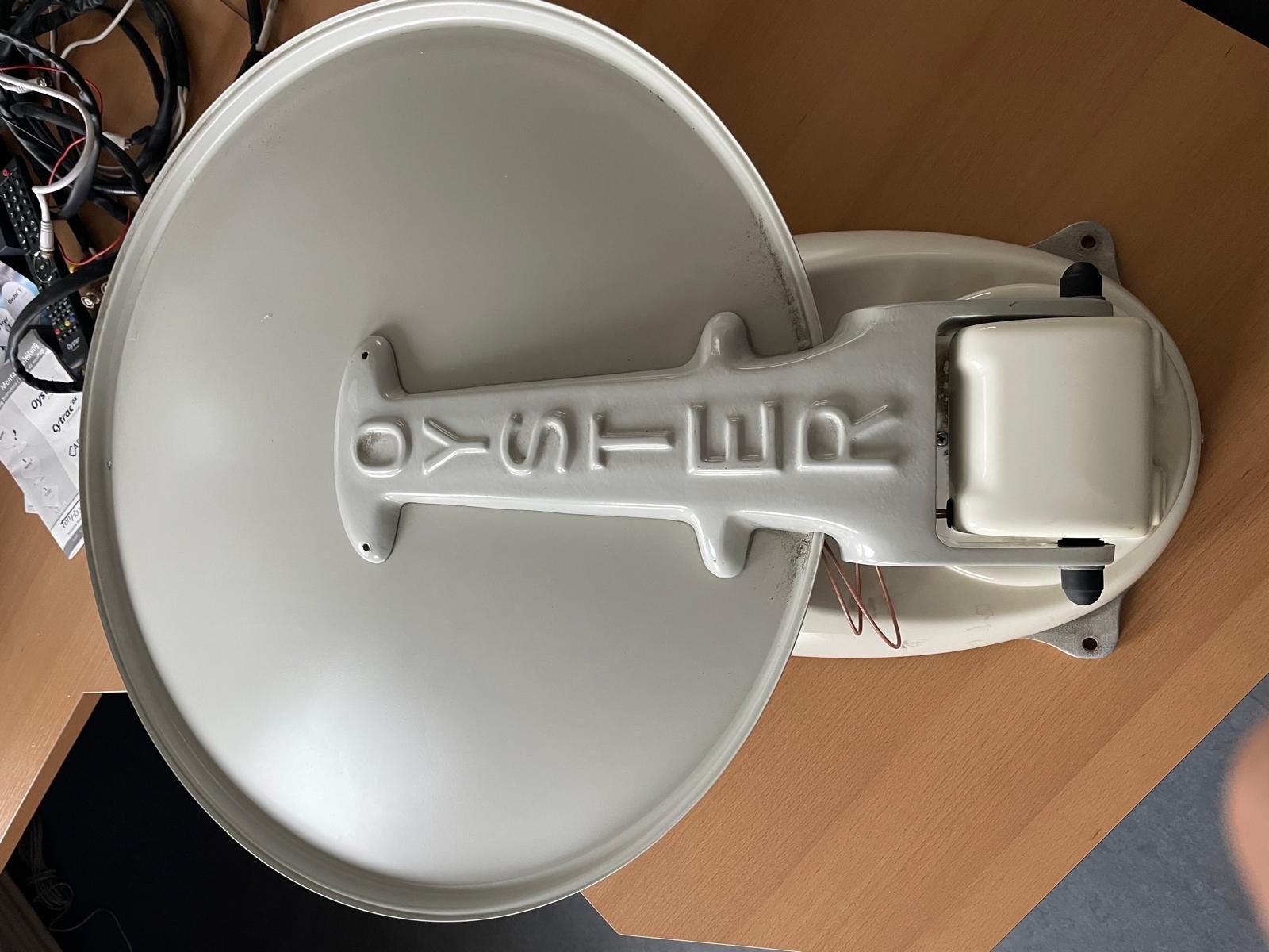 Oyster Vision schotelantenne set met TV en accessoires, Audio, Tv en Foto, Schotelantennes, Ophalen, Gebruikt, (Schotel)antenne