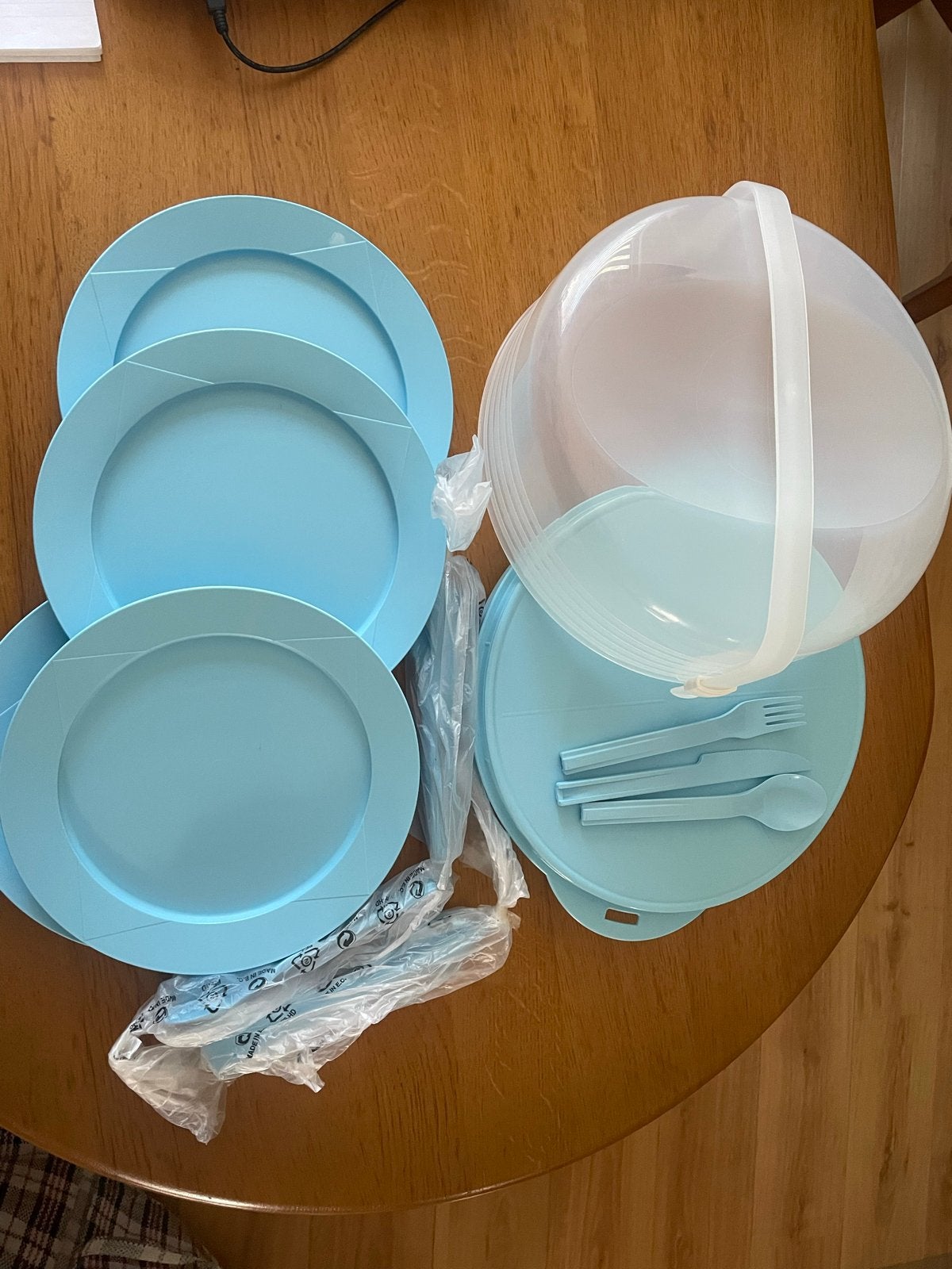 Nieuwe Tupperware taart set - ideaal voor picknicks!, Blauw, Overige typen, Nieuw, Ophalen of Verzenden