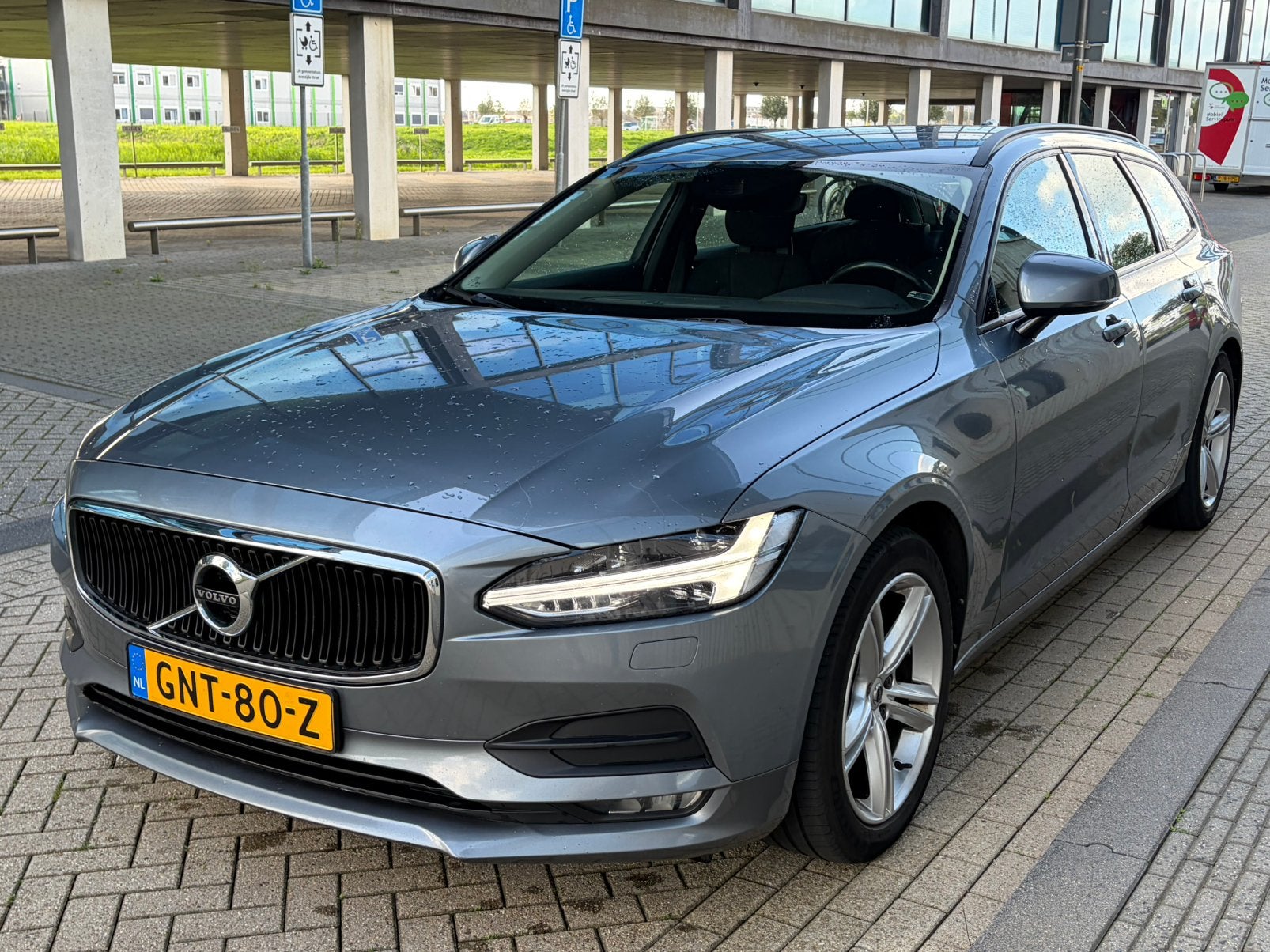 Volvo V90 Geartronic 2018 Grijs, Auto's, 4 cilinders, 1969 cc, 1598 kg, 23 km/l
