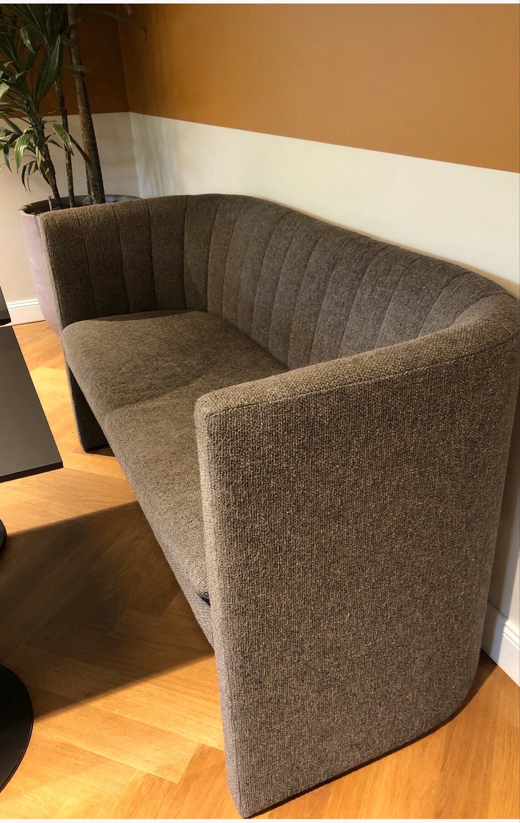 &Tradition Loafer SC25 eetbank in stof Moss 014, Huis en Inrichting, Banken | Complete zithoeken, Ophalen, Zo goed als nieuw, Stof