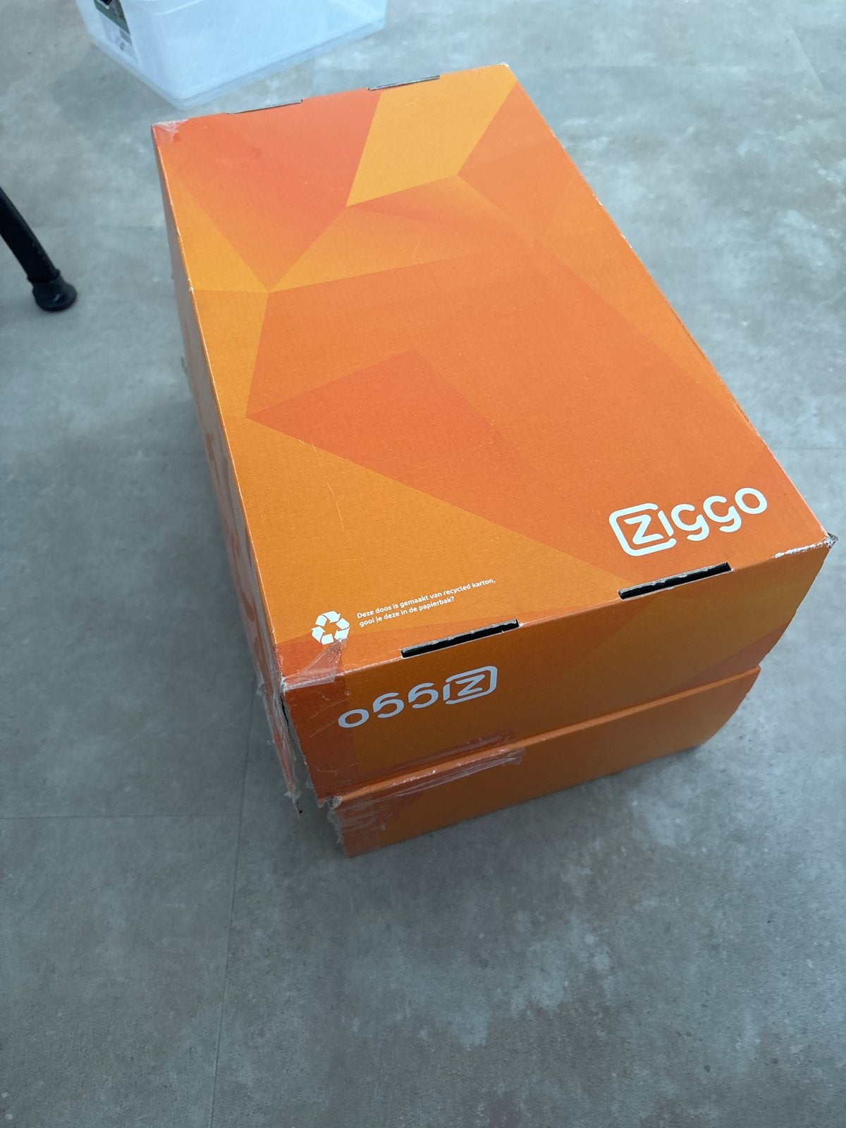 Ziggo Connectbox Giga Wi-Fi 6 Router met SmartWifi Pods, Ophalen, Zo goed als nieuw, Router met modem