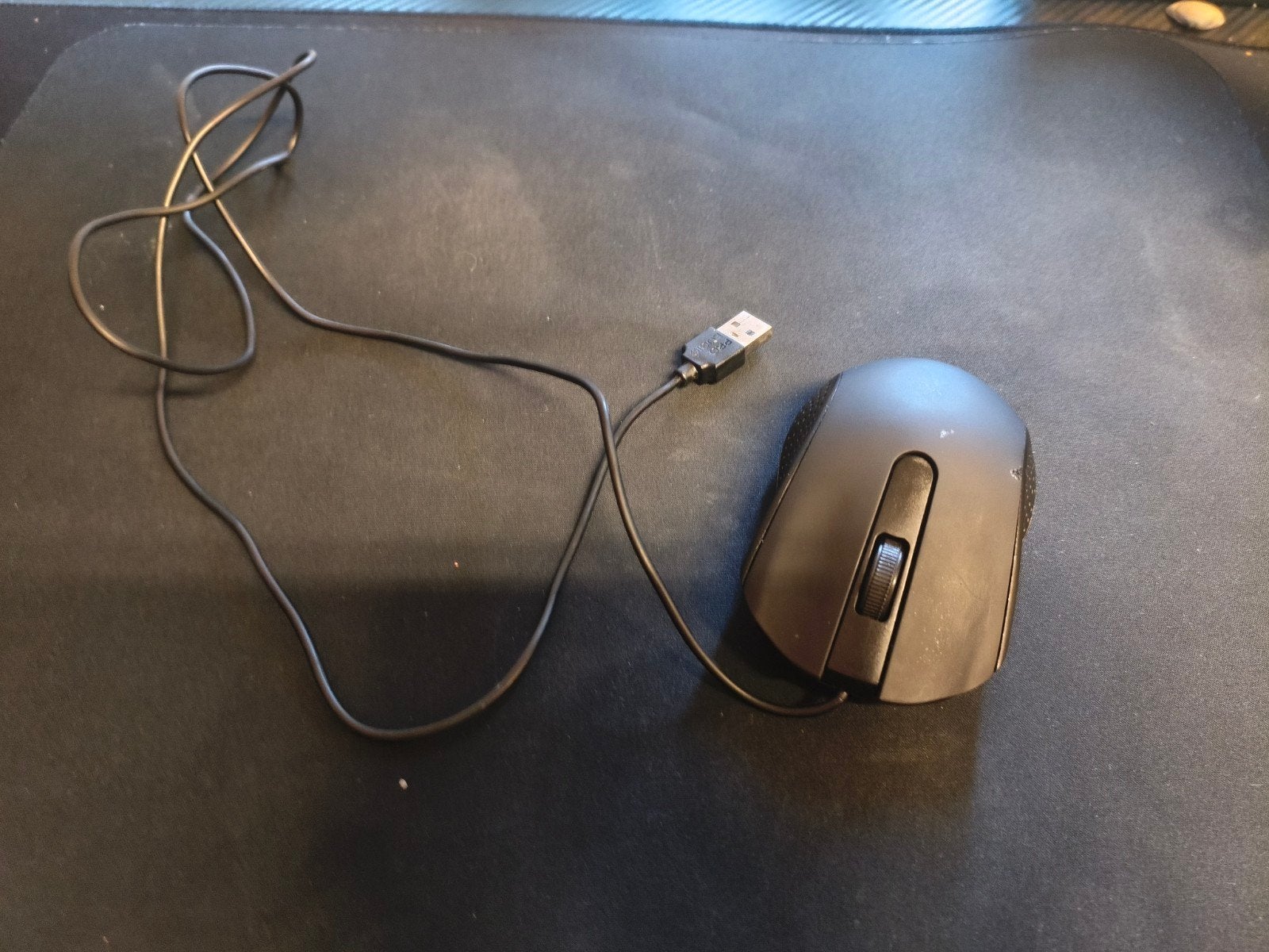 Bedrade muis - Zwart, USB-aansluiting, Computers en Software, Muizen, Rechtshandig, Muis, Gebruikt, Ophalen of Verzenden