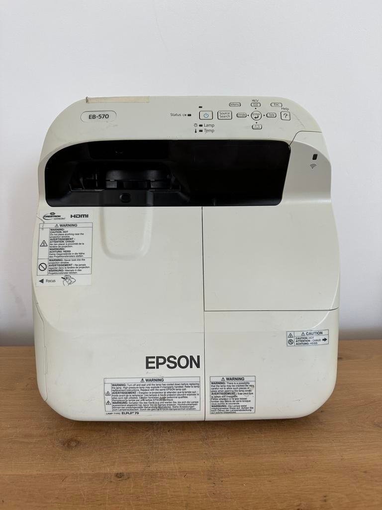 Epson beamer EB570 Pro Ultra Short Throw, Ophalen of Verzenden, Zo goed als nieuw, LCD, Epson