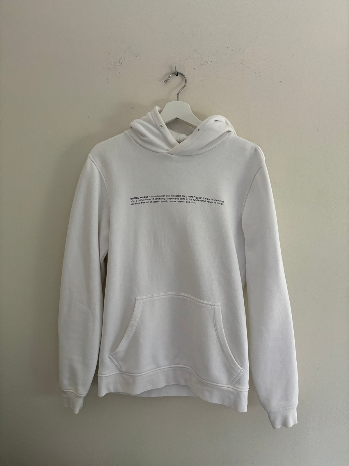 Distrikt Nørrebro Witte Hoodie Maat XS, Kleding | Dames, Ophalen of Verzenden, Zo goed als nieuw, Maat 34 (XS) of kleiner, Wit