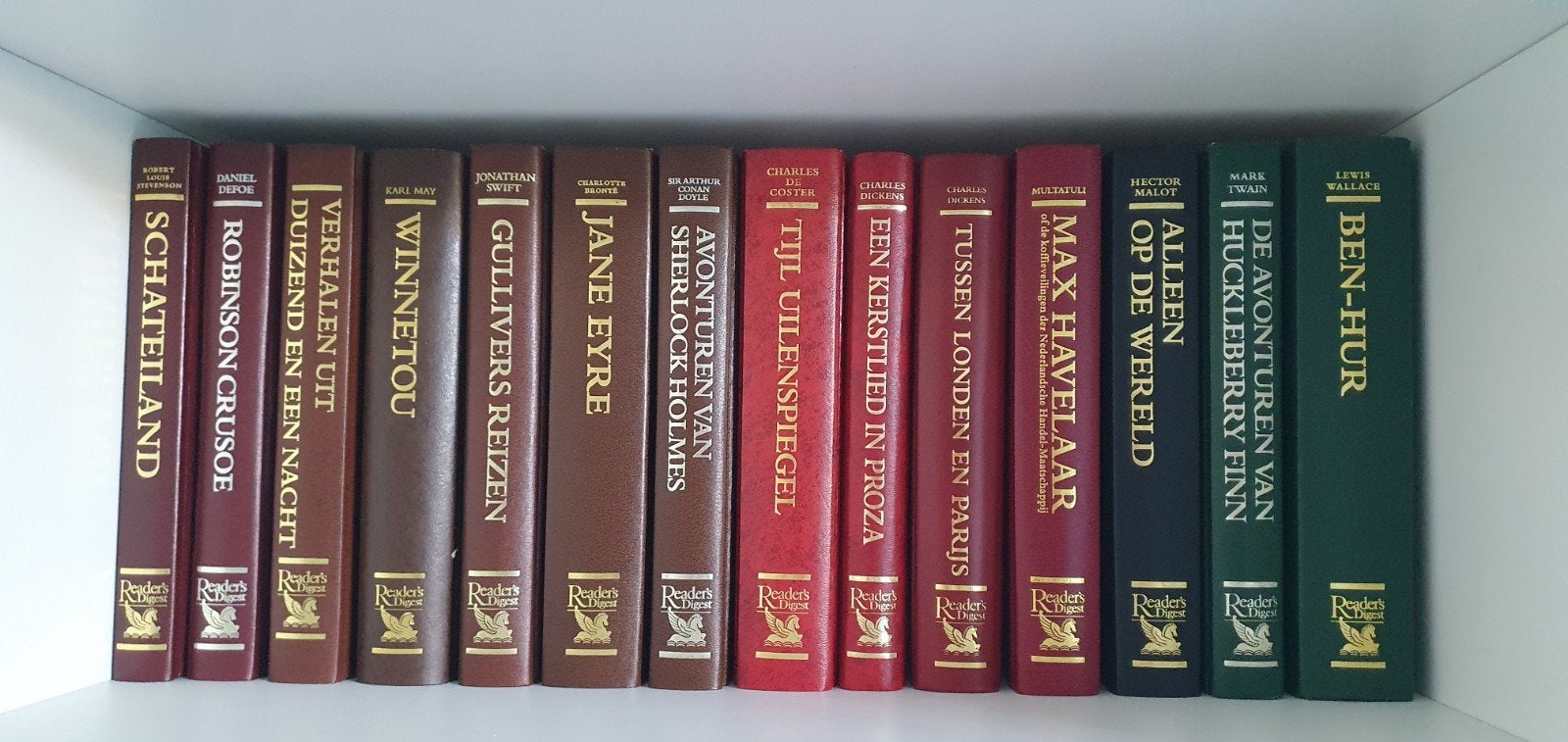Prachtig geïllustreerde klassieke boeken, Ophalen