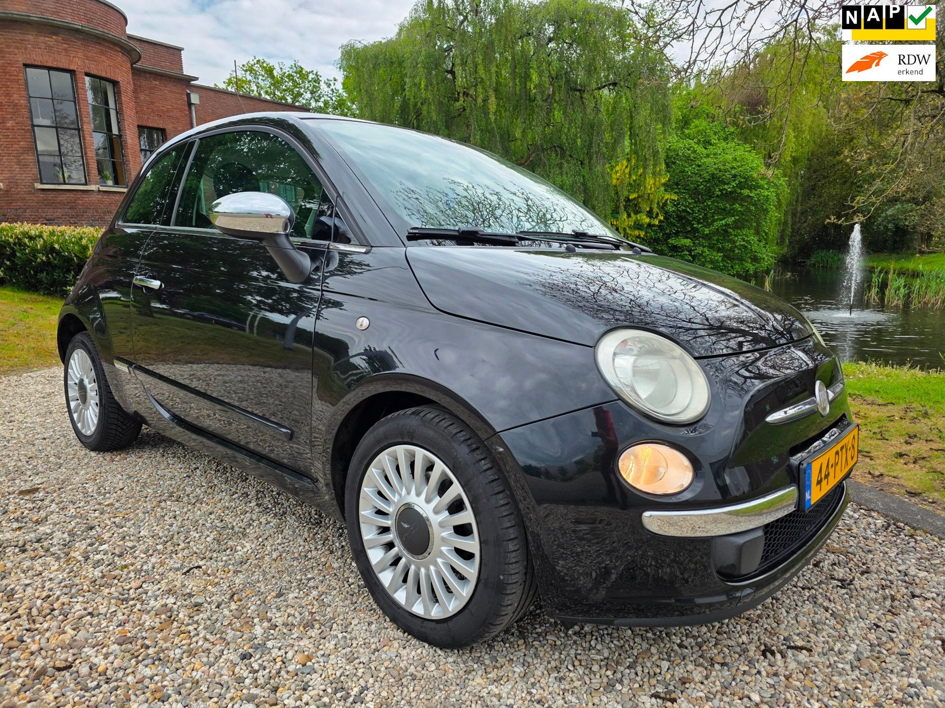 Fiat 500 0.9 TwinAir Lounge PANORAMA, Auto's, Voorwielaandrijving, Euro 5, 86 pk, Gebruikt