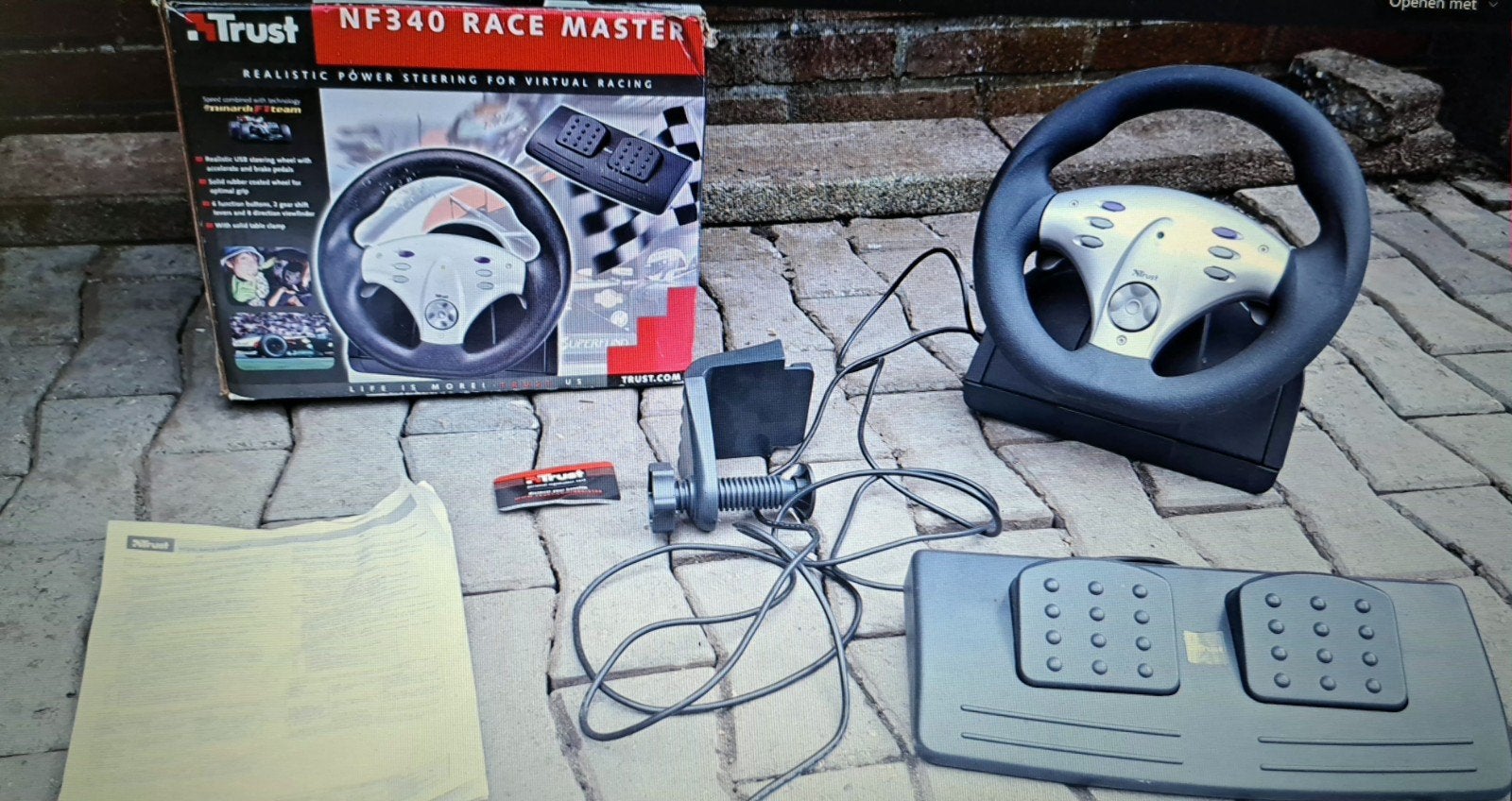 Trust NF340 Race Master racestuur met pedalen, Spelcomputers en Games, Racestuur, Ophalen of Verzenden, Zo goed als nieuw, PC