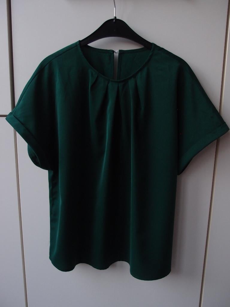 Mooie dames meisjes Shein top blouse maat L, Kleding | Dames, Tops, Zo goed als nieuw, Maat 42/44 (L), Groen, Korte mouw, Ophalen of Verzenden