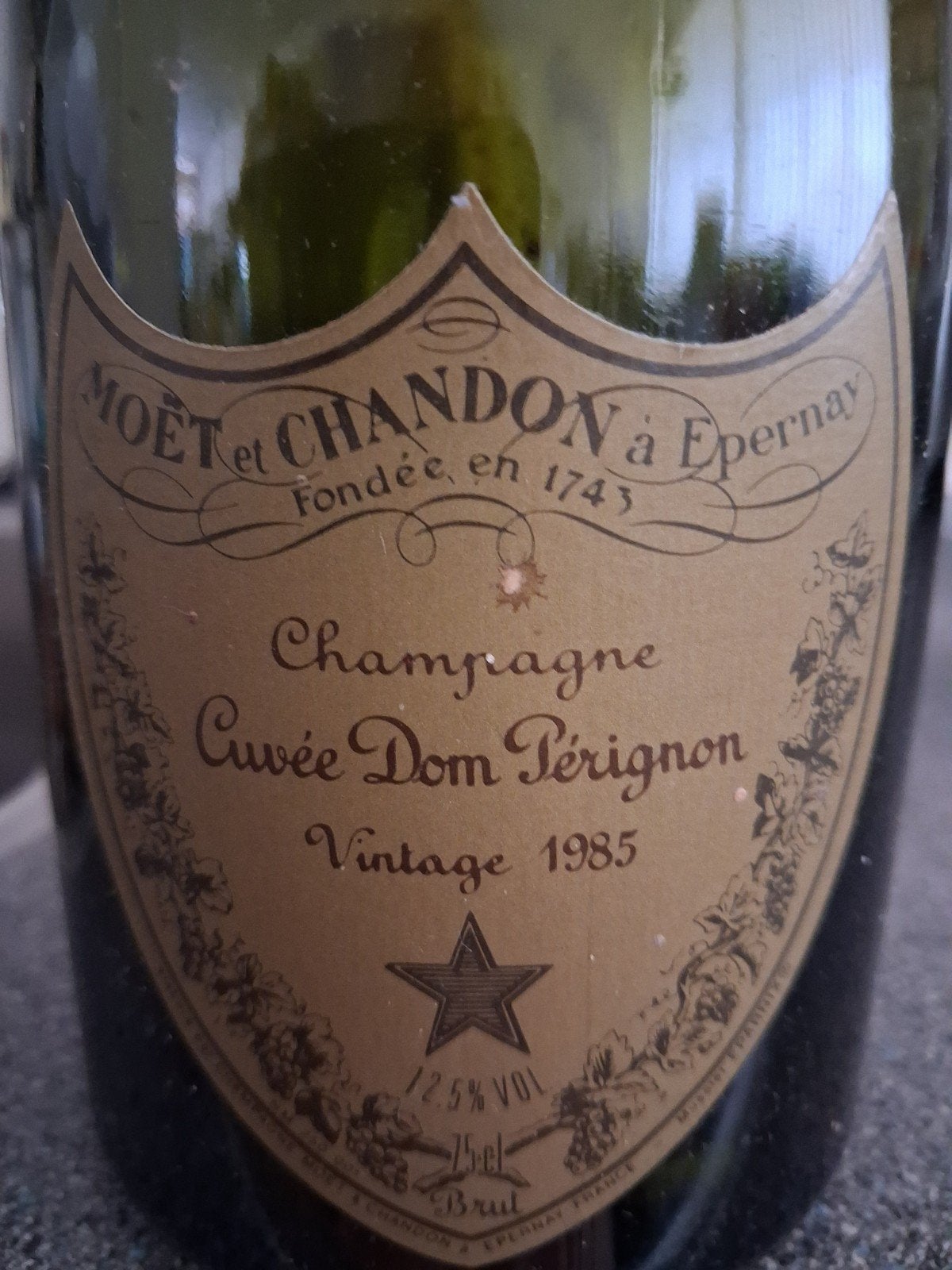 LEGE (ja, helaas ...) FLES CHAMPAGNE DOM PERIGNON 1985, Verzamelen, Gebruikt, Frankrijk, Ophalen of Verzenden, Champagne