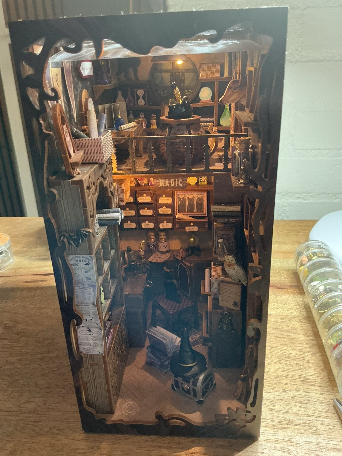 MINIATUUR 3D HOUTEN APOTHEEKBOEK, Ophalen, Zo goed als nieuw