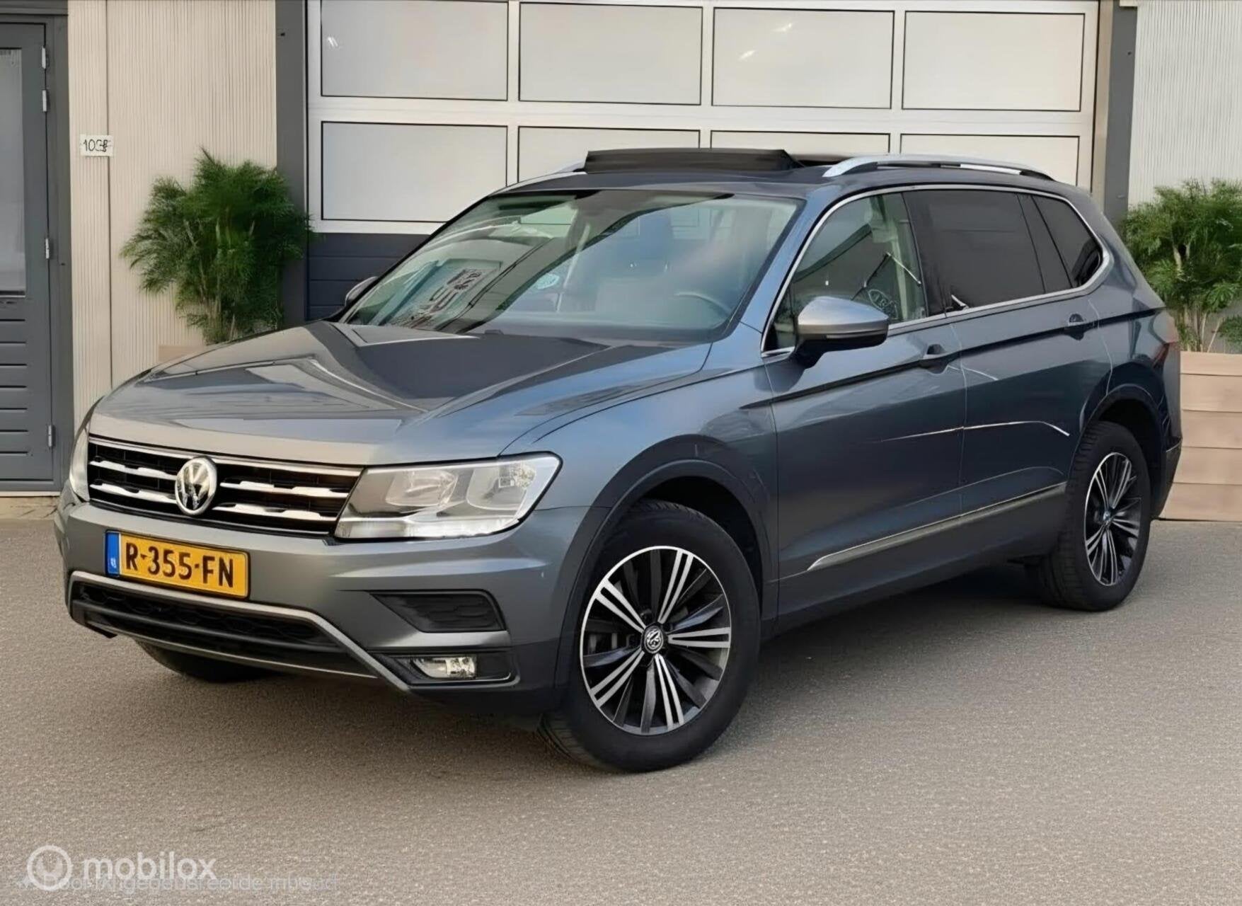 Volkswagen Tiguan Allspace 2.0 | 7 PERS. | AUTOMAAT | PANO |, Auto's, Volkswagen, Automaat, Euro 6, 7 stoelen, 93 €/maand