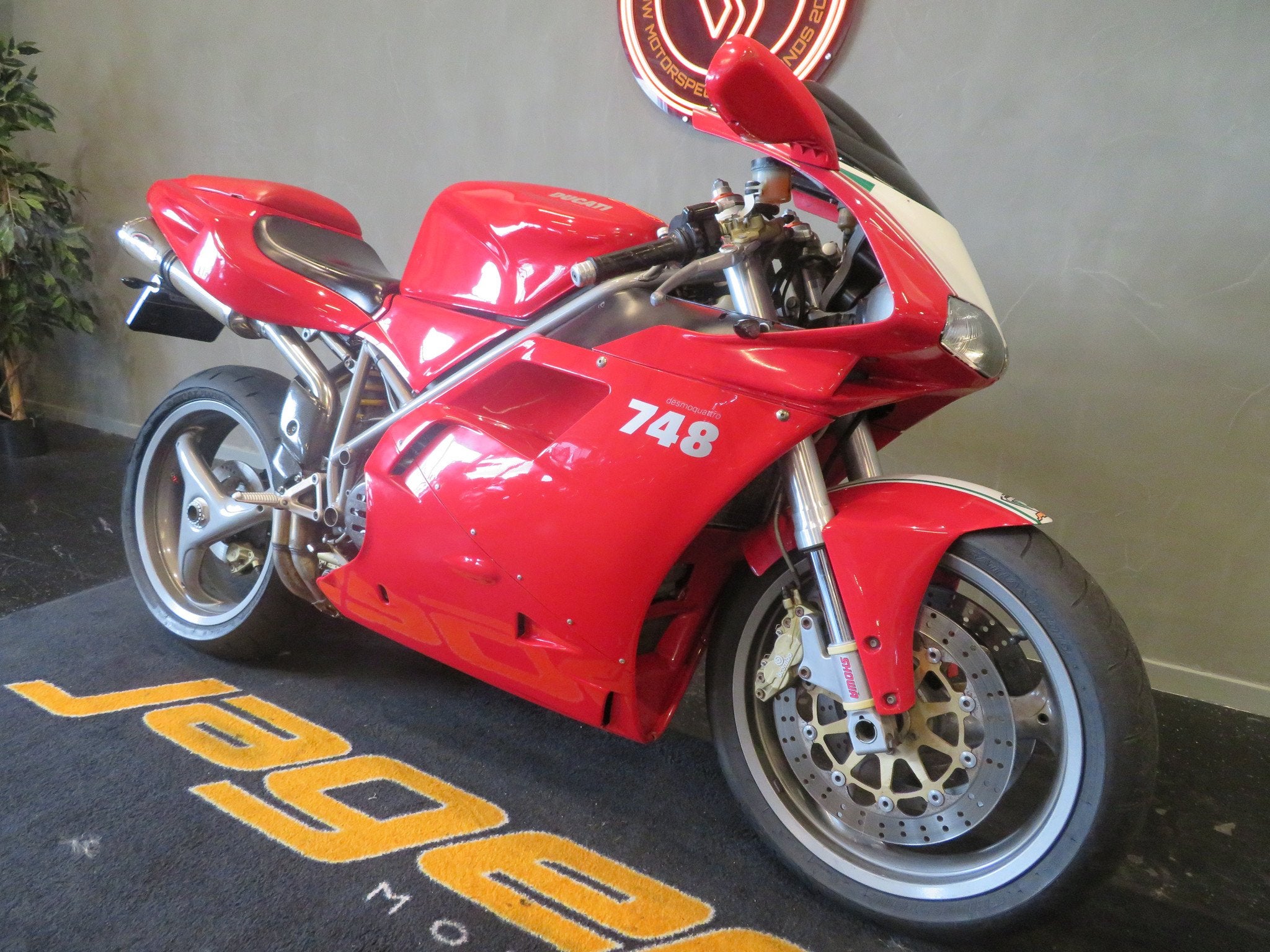 Ducati 748 PERFECTE STAAT! SCORPION (bj 2001), Bedrijf, Super Sport