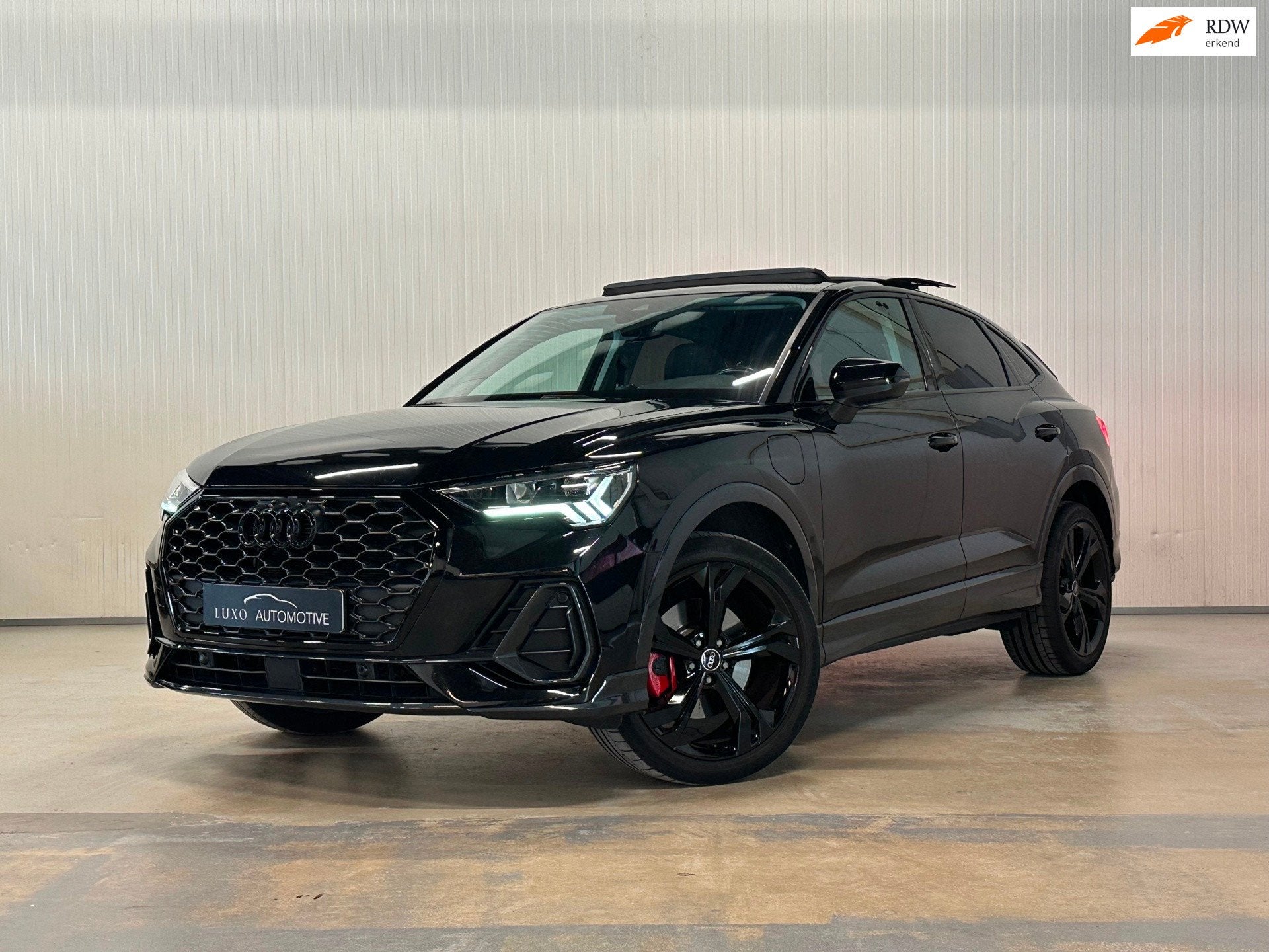 Audi Q3 Sportback 45 TFSI e S Edition | PANO | KEYLESS | BLA