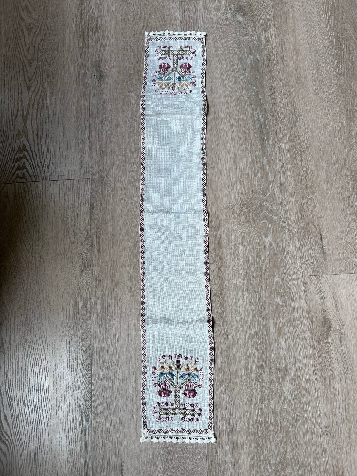 Friese klokkleedje met borduurwerk, Ophalen of Verzenden