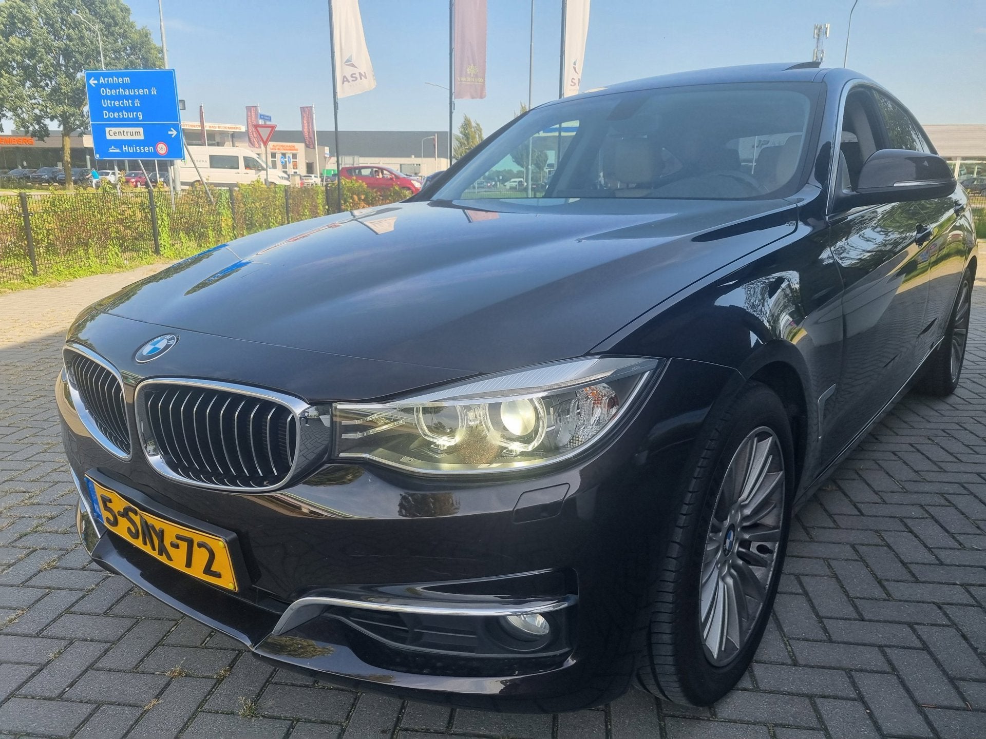 BMW 3-serie Gran Turismo 320i Executive Panodak Leder Navi, Auto's, Automaat, Dealer onderhouden, Achterwielaandrijving, Gebruikt