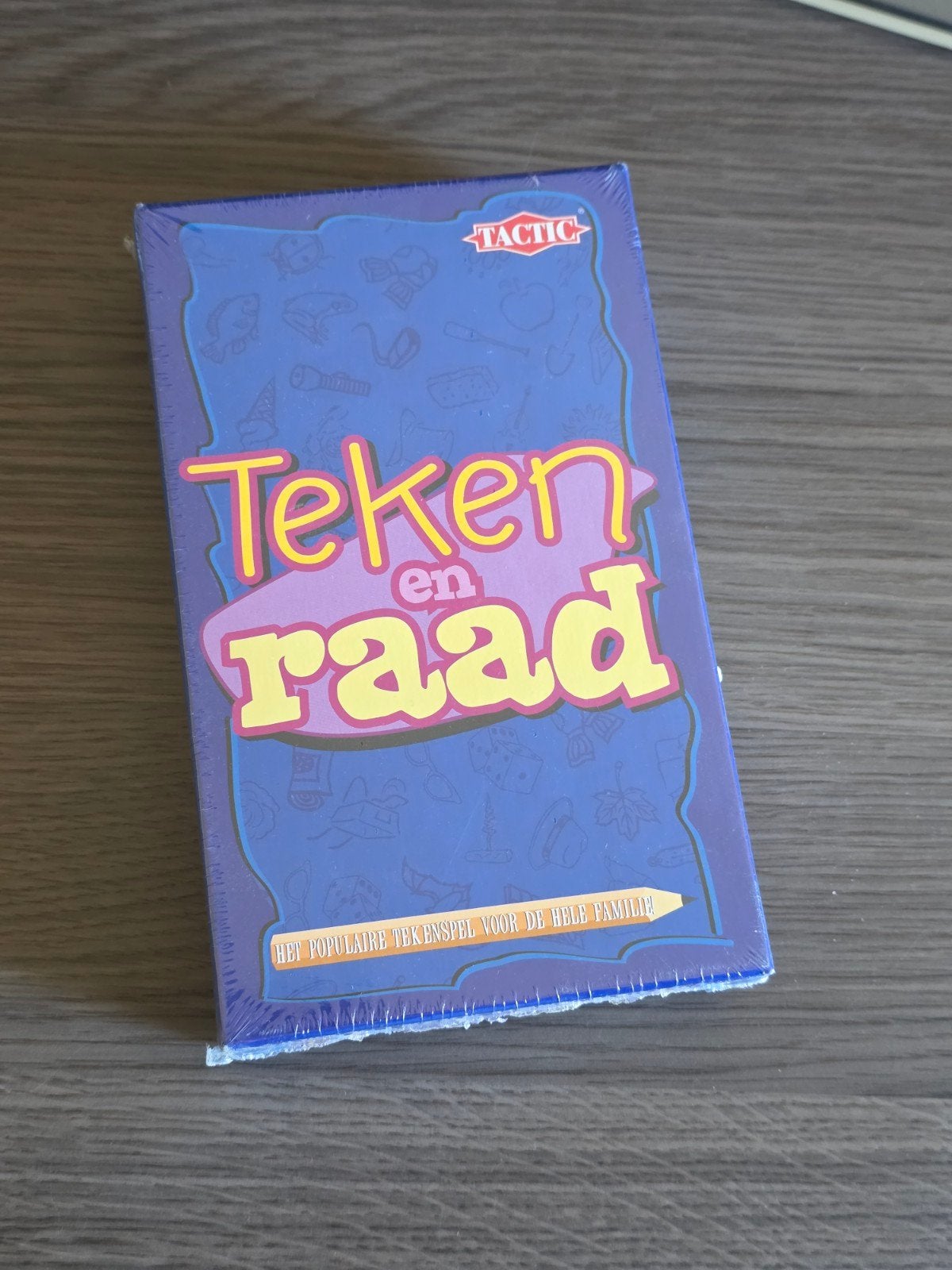 Tactic Teken en Raad - Nieuw in plastic, Drie of vier spelers, Ophalen of Verzenden, Nieuw, Tactic