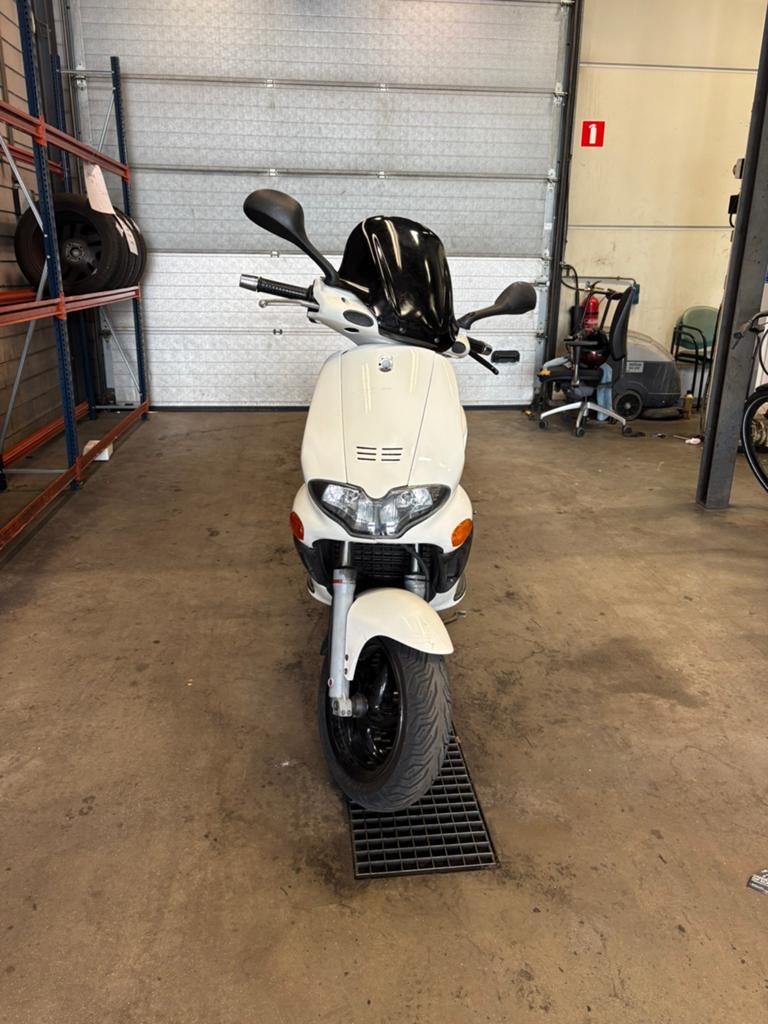 Gilera Runner M07 180cc Stage 2 A1 – Zeer nette setup, Ophalen, Gebruikt, Gilera, Benzine