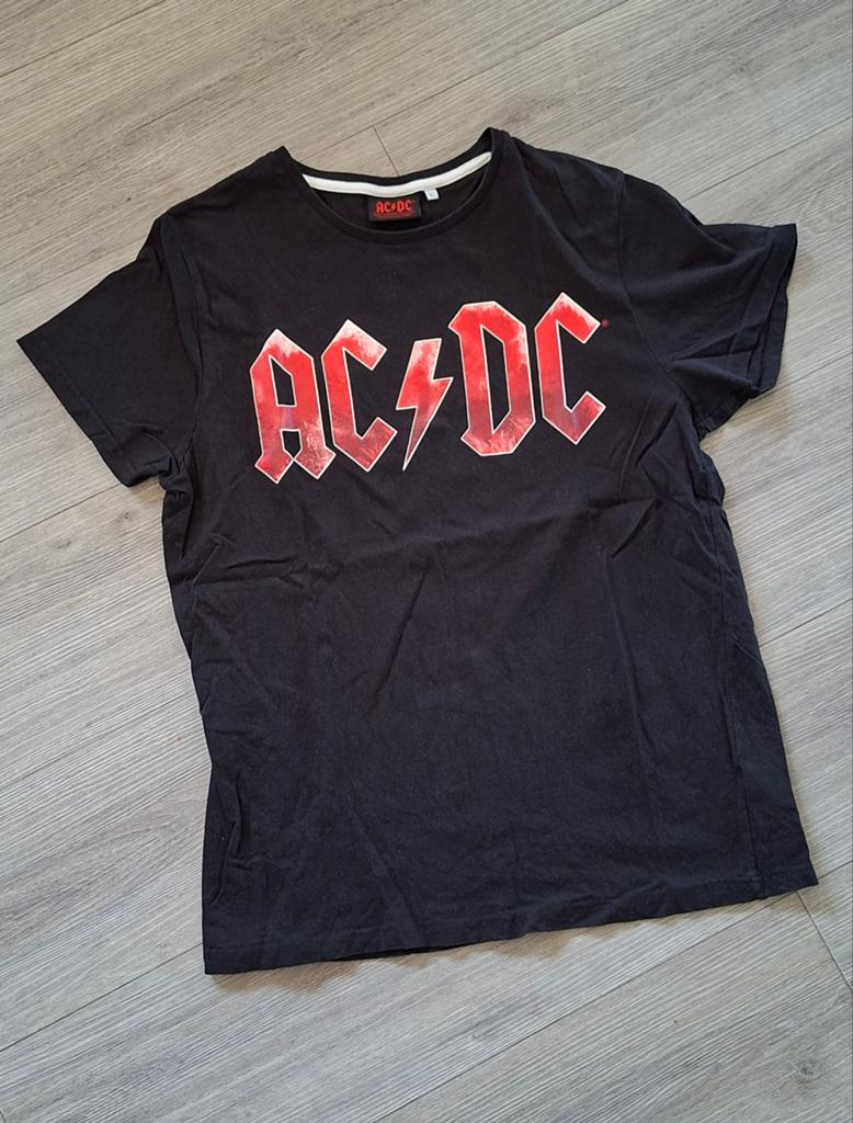 Zwart t-Shirt maat L  AC/DC, Kleding | Heren, T-shirts, Ophalen of Verzenden, Zo goed als nieuw, Zwart