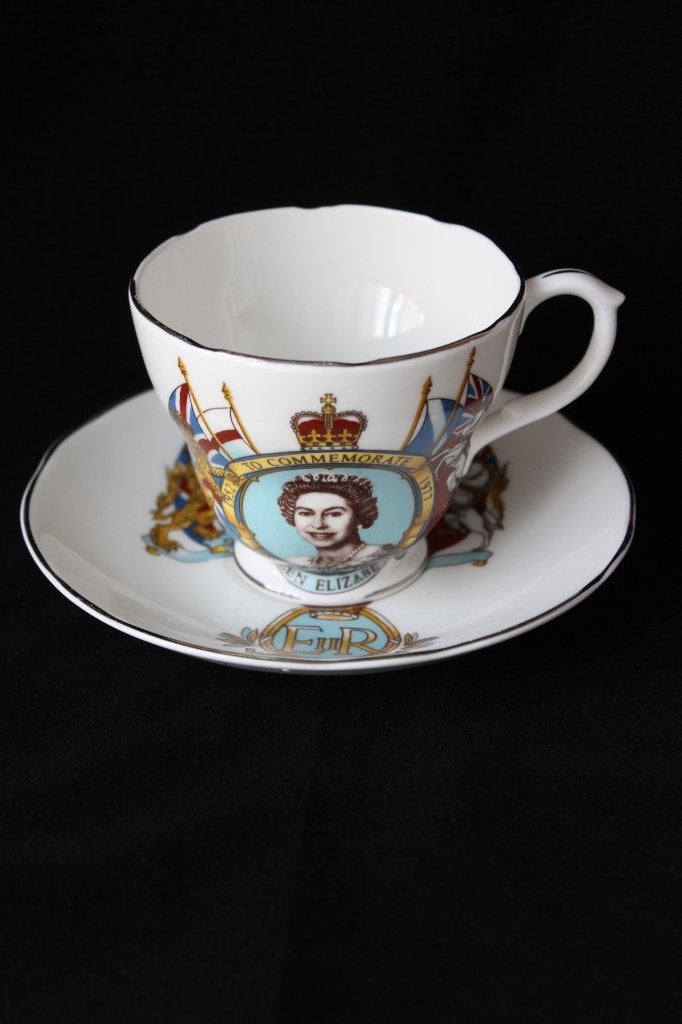 Vintage Silver Jubilee Queen Elisabeth 1977 set, Ophalen of Verzenden