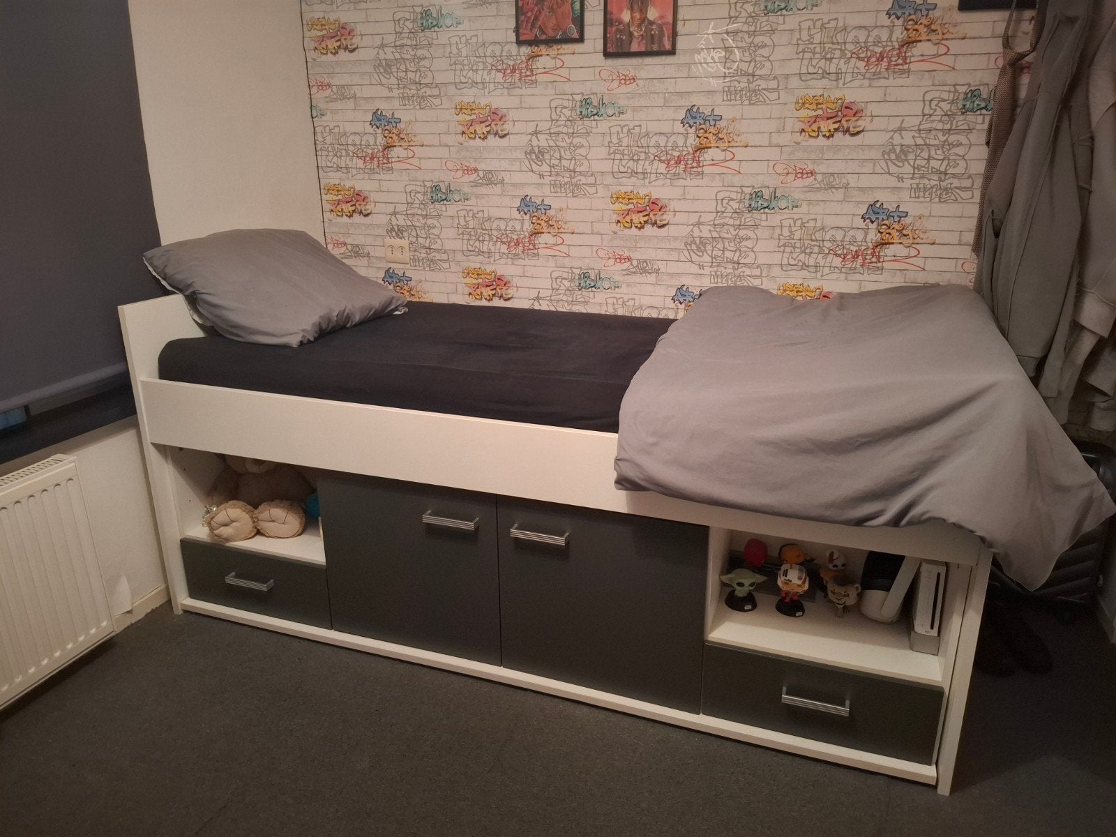 Eenpersoonsbed met opbergruimte - Wit/Antraciet, Huis en Inrichting, Ophalen, Gebruikt, 90 cm, Eenpersoons