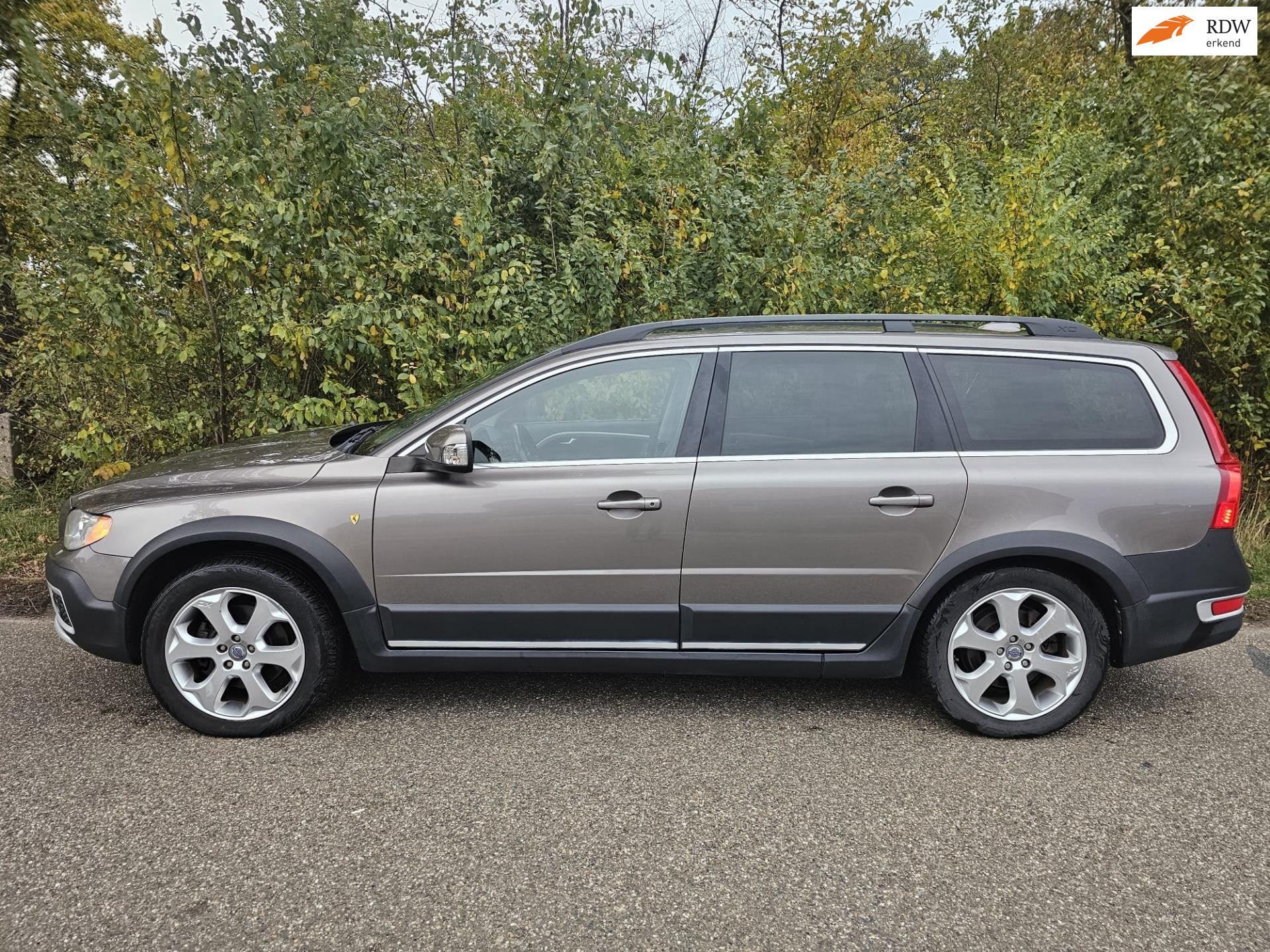 Volvo XC70 2.0 D3 FWD Summum, Euro 5, Gebruikt, 197 €/maand, Bruin