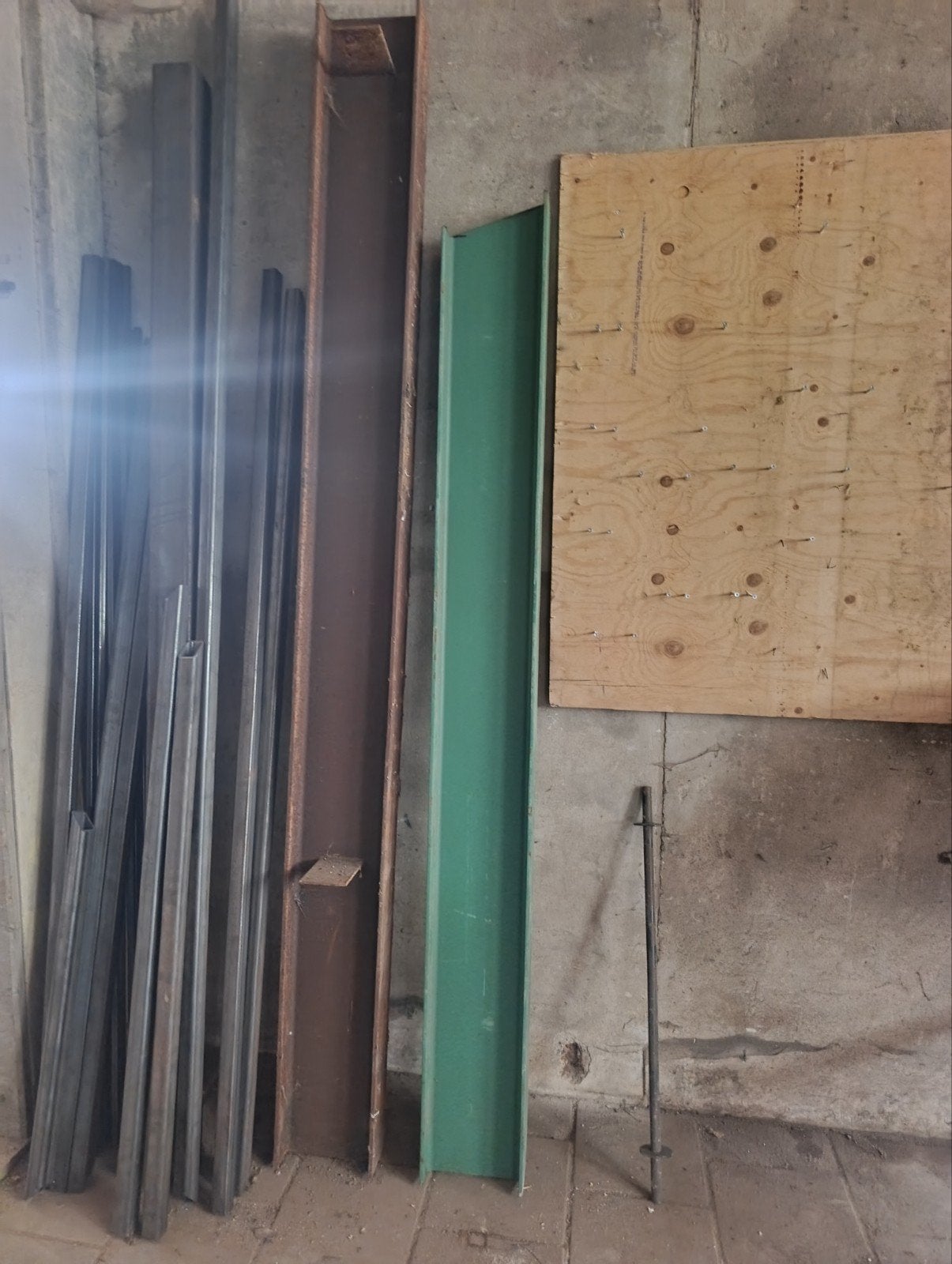 IPE 220 Balken - 250 cm en 200 cm, Doe-het-zelf en Verbouw, Ophalen