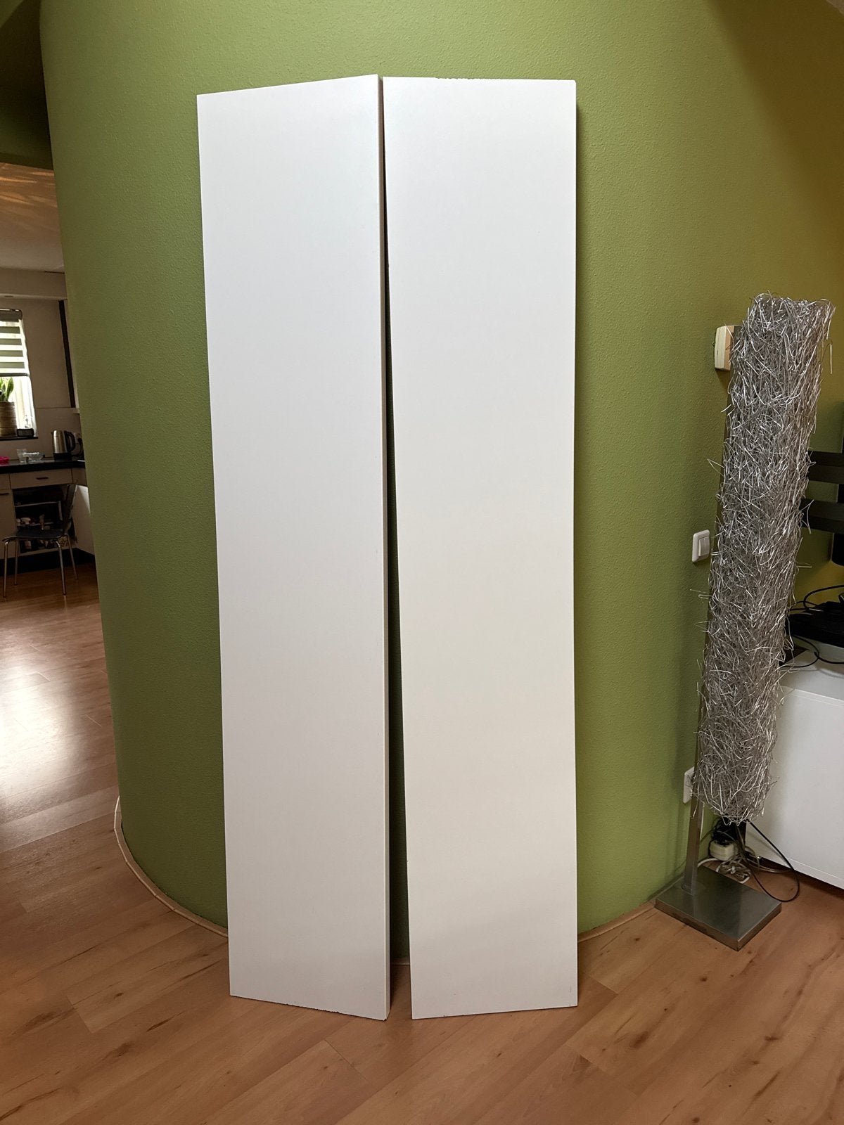 Twee witte Cando vensterbanken- 208cm * 40 cm * 18mm dik, Ophalen, Gebruikt, Minder dan 25 mm, 200 tot 250 cm